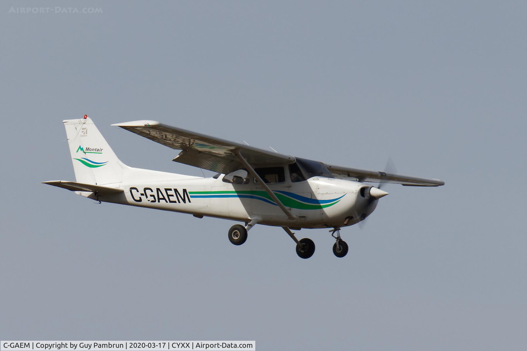 C-GAEM, 1975 Cessna U206F Stationair C/N U20602770, Landing