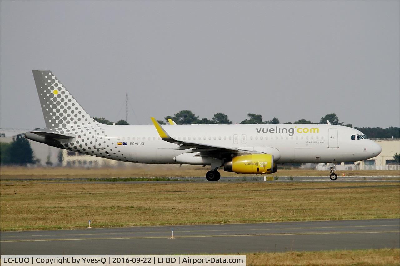 EC-LUO, 2013 Airbus A320-232 C/N 5530, Airbus A320-232, Taxiing 23, Bordeaux Mérignac airport (LFBD-BOD)