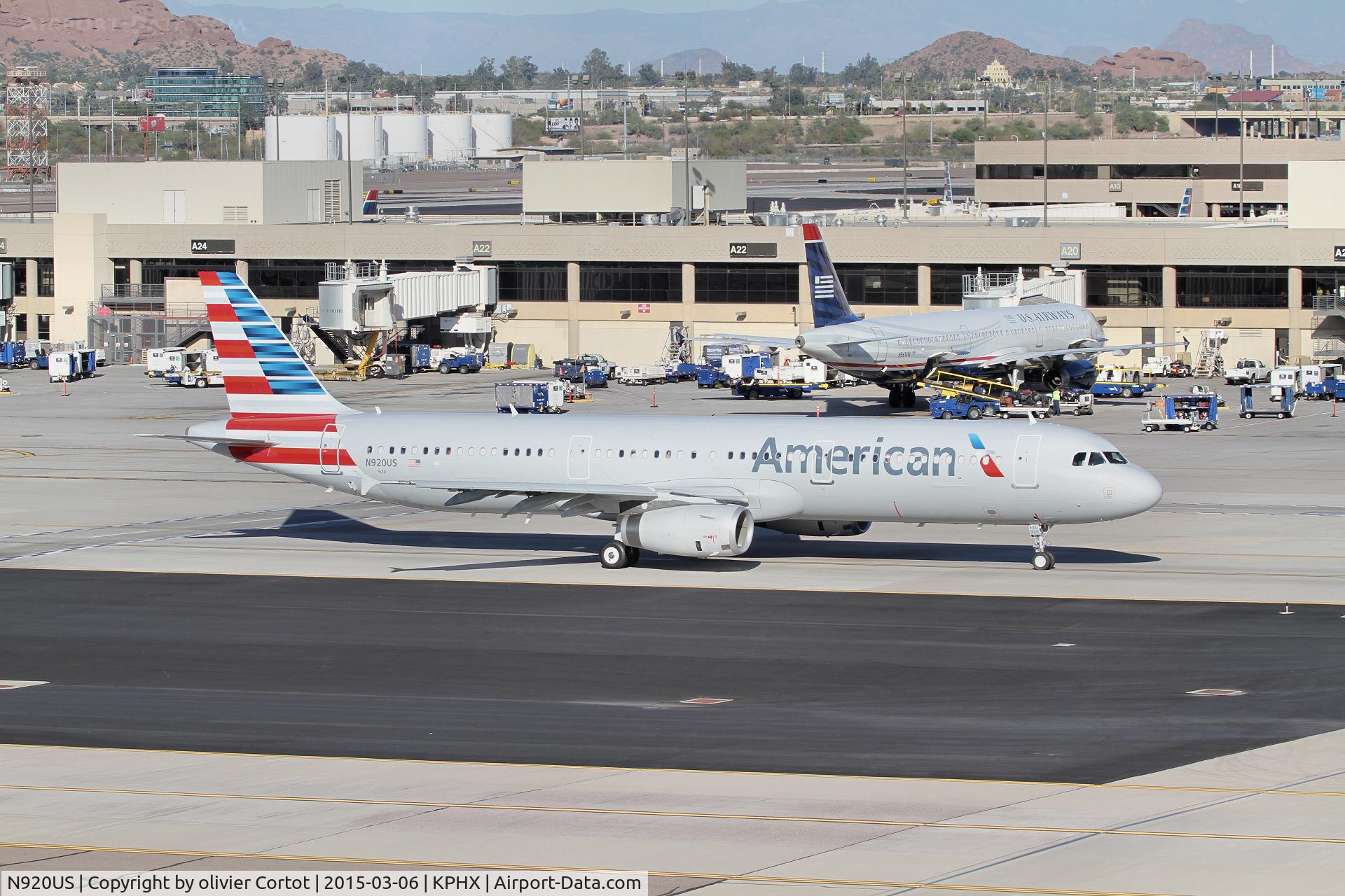 N920US, 2015 Airbus A321-231 C/N 6490, Phoenix airport