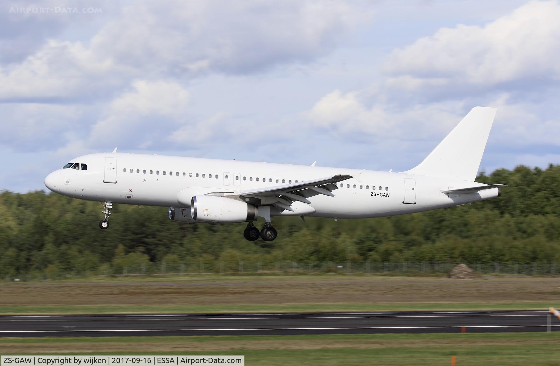 ZS-GAW, 1989 Airbus A320-231 C/N 054, RWY 26