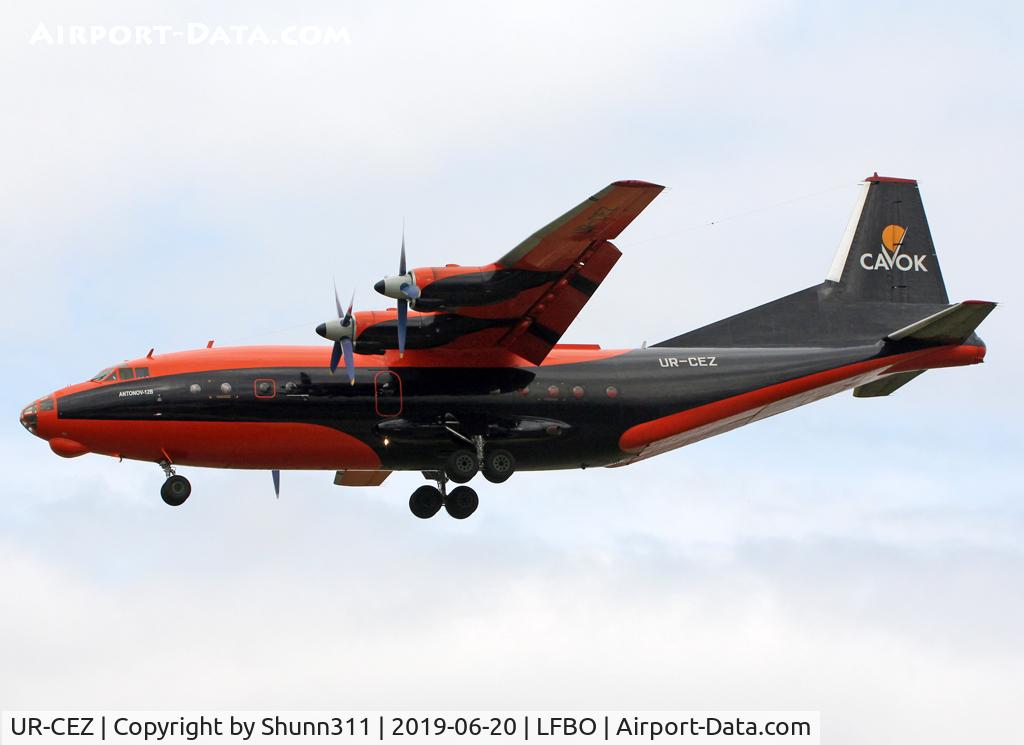 UR-CEZ, 1966 Antonov An-12BP C/N 6344304, Landing rwy 32R