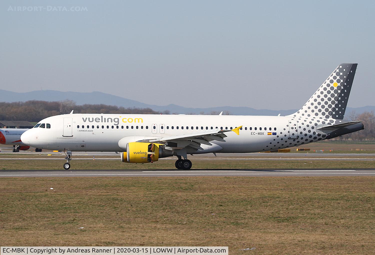 EC-MBK, 2006 Airbus A320-214 C/N 2658, Vueling A320