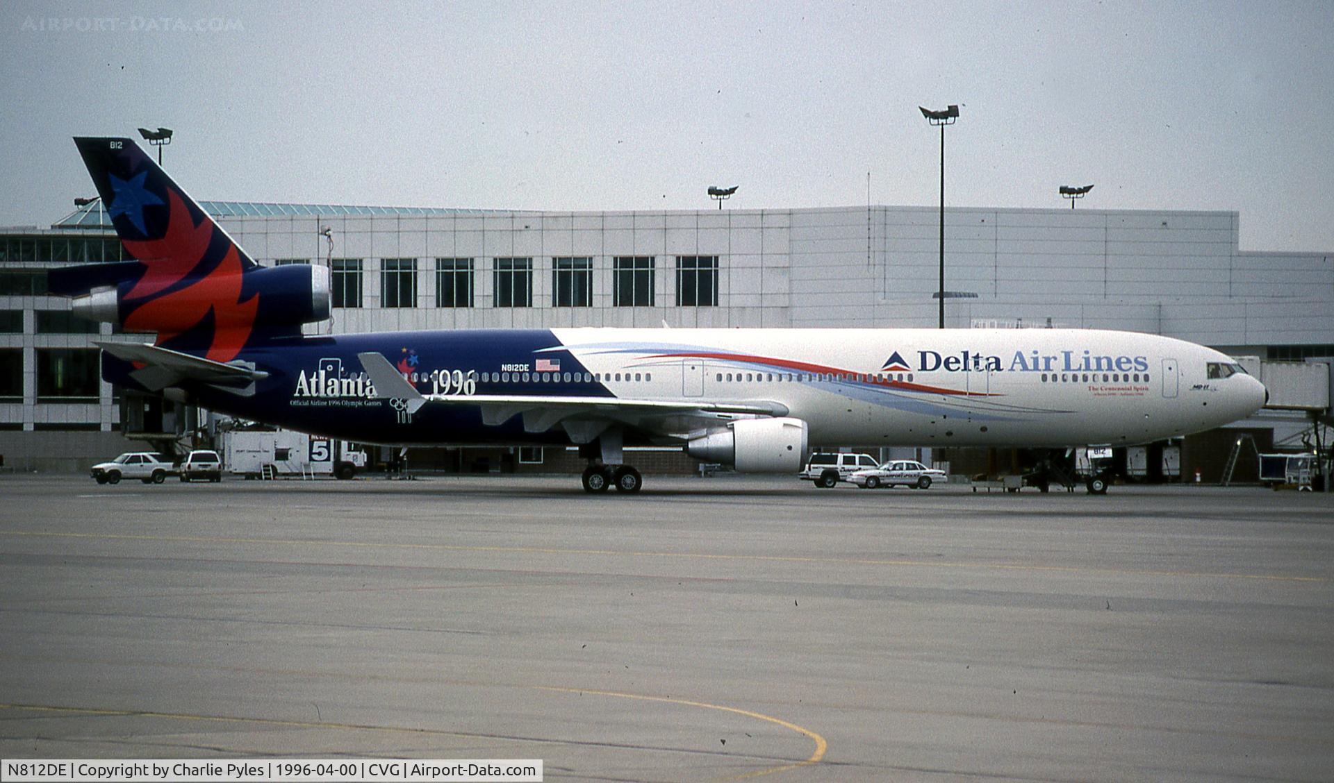 N812DE, McDonnell Douglas MD11 C/N 48601, 1996 Olympics