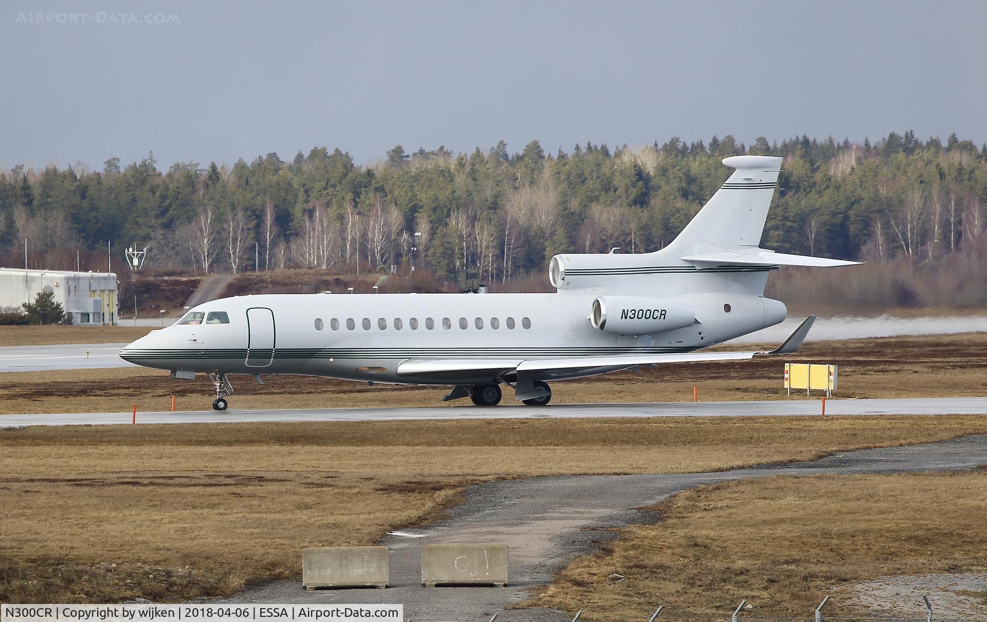 N300CR, 2008 Dassault Falcon 7X C/N 29, RWY 01L