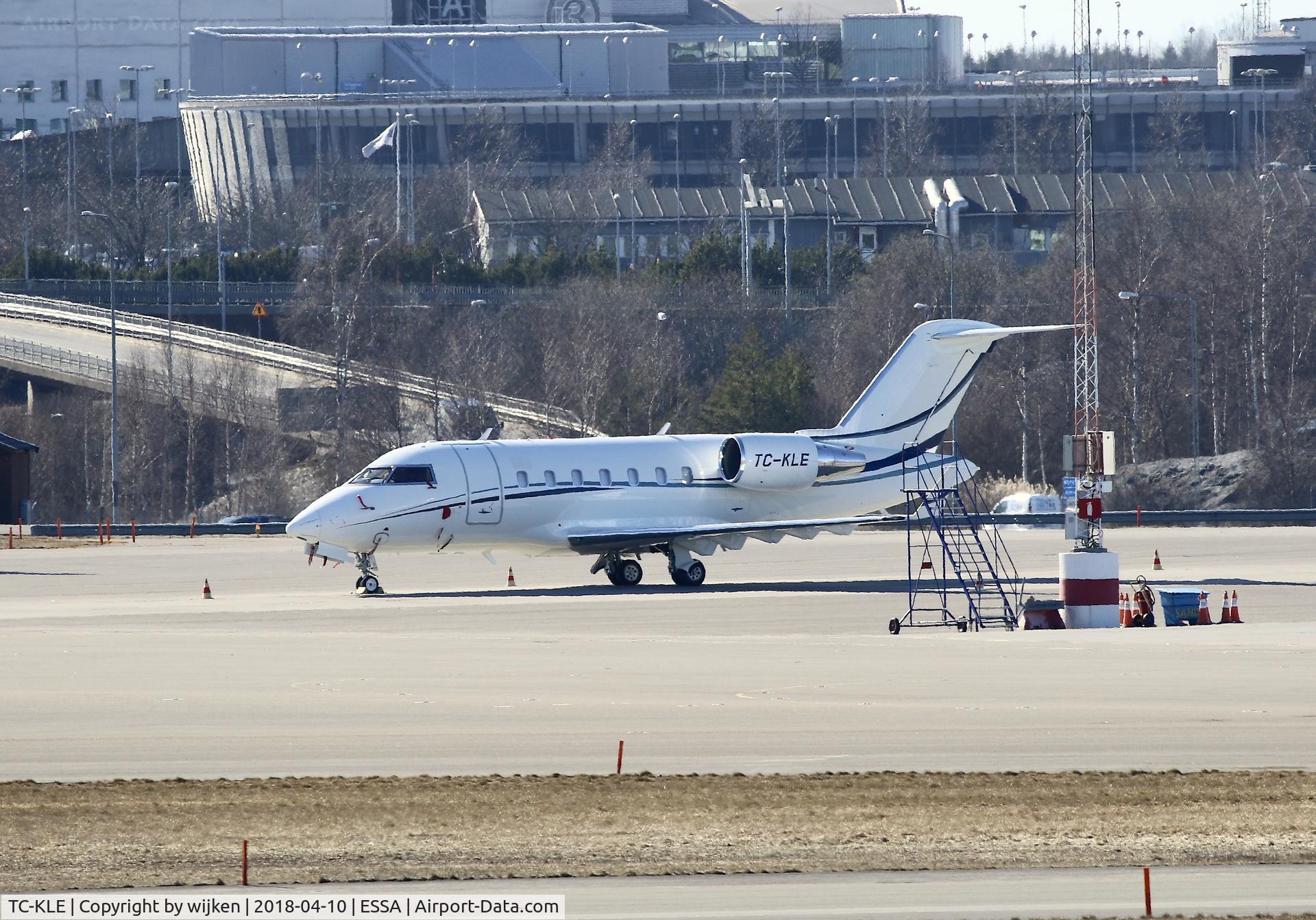 TC-KLE, 2013 Canadair 605 Challenger C/N 5964, Ramp M