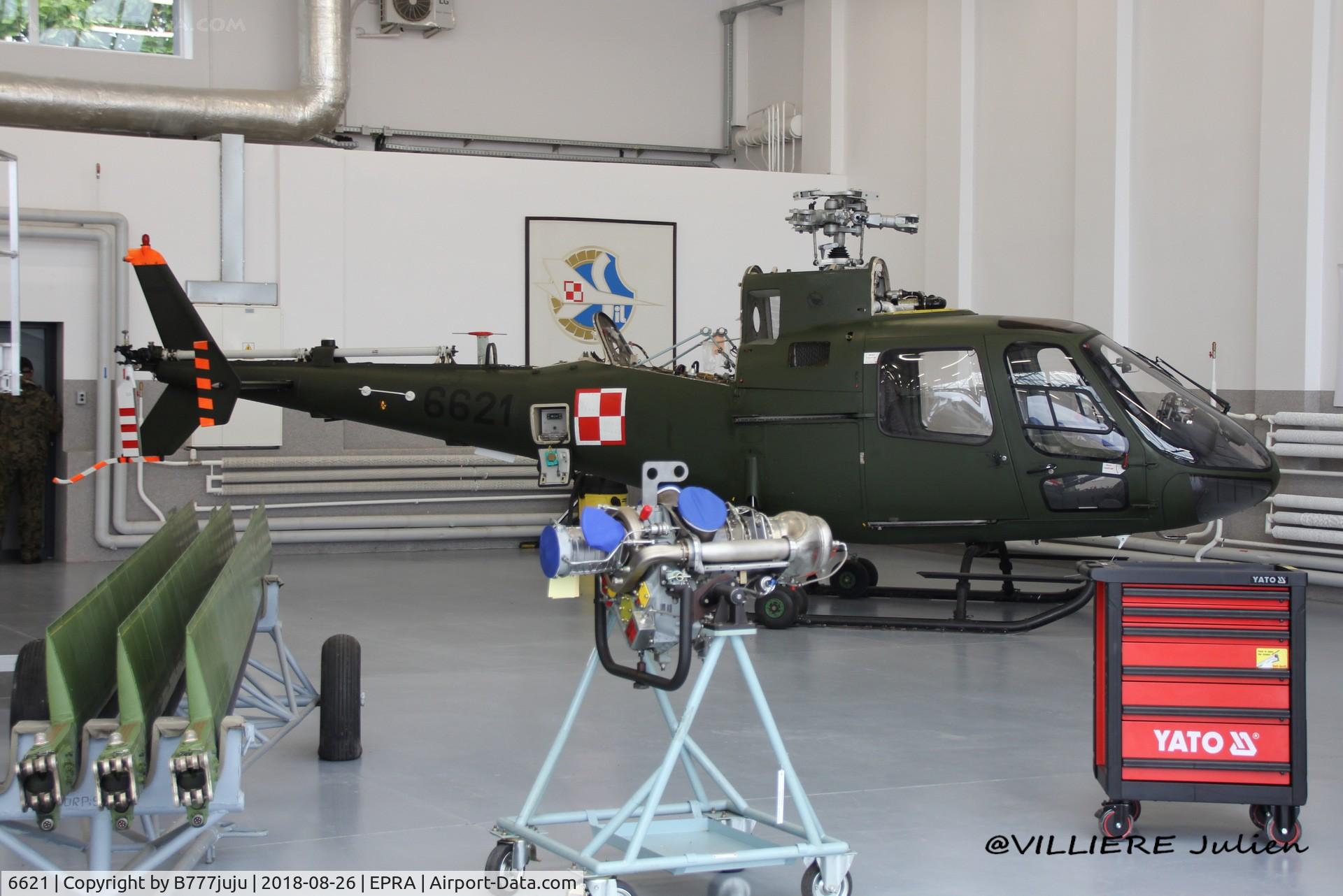 6621, PZL-Swidnik SW-4 Puszczyk C/N 66.03.17, at Radom