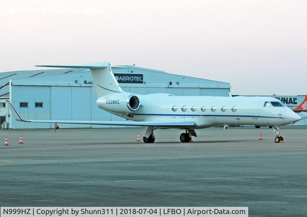 N999HZ, 2012 Gulfstream Aerospace GV-SP (G550) C/N 5383, Parked at the General Aviation area...