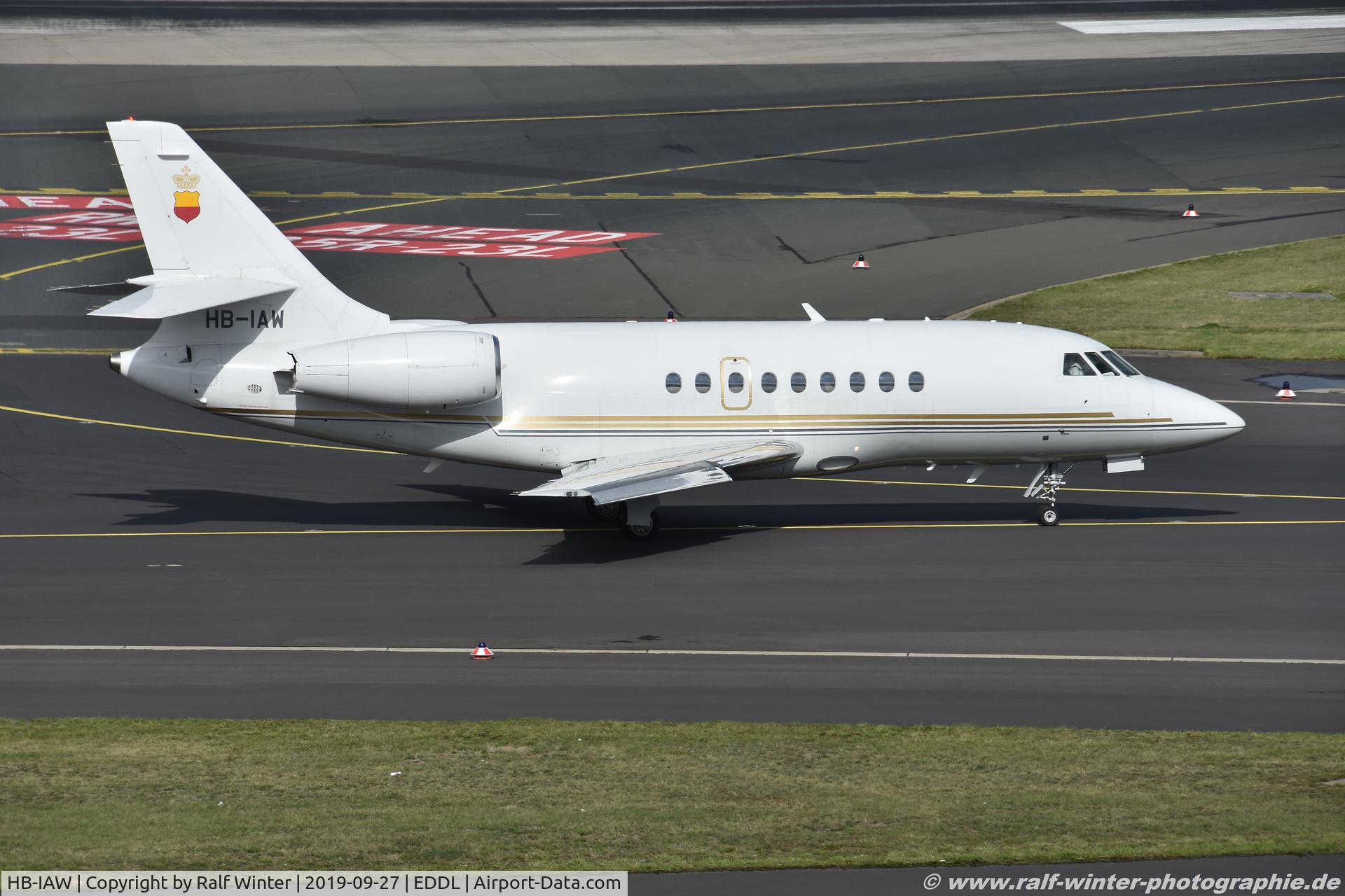 HB-IAW, 1996 Dassault Falcon 2000 C/N 16, Dassault Falcon 2000 - Starjet Establishment f. Aviation - 16 - HB-IAW - 27.09.2019 - DUS