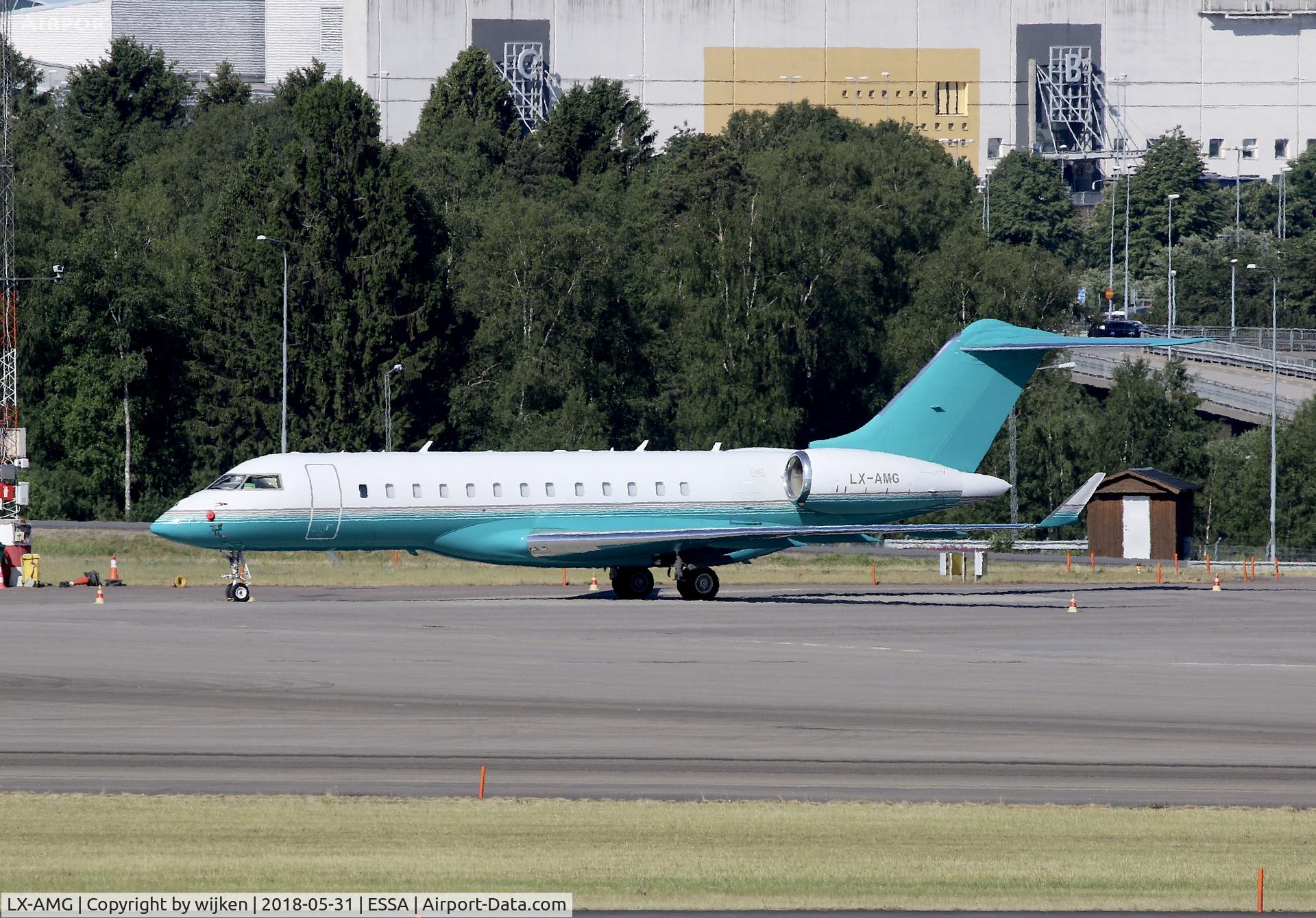 LX-AMG, 2008 Bombardier BD-700-1A10 Global Express XRS C/N 9286, Ramp M