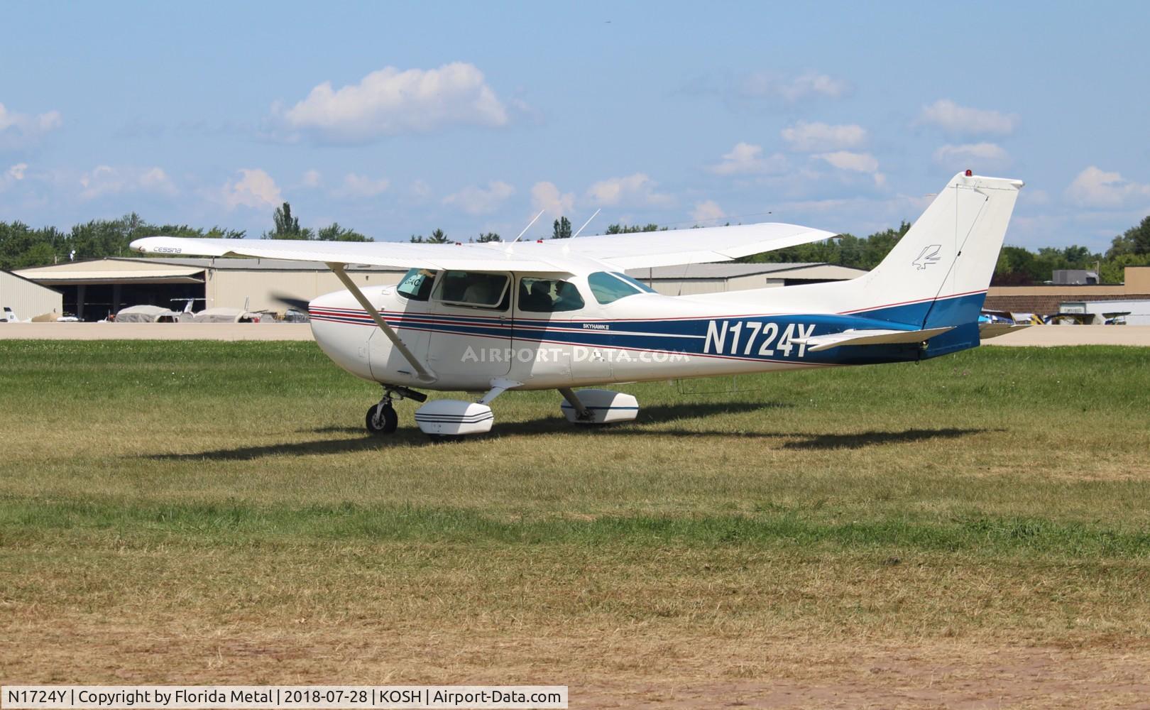 N1724Y, 1977 Cessna 172N Skyhawk C/N 17268676, Cessna 172N