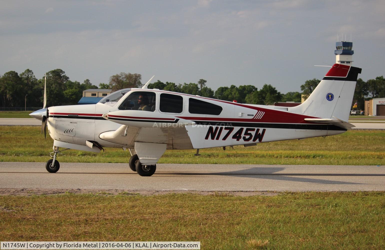 N1745W, 1972 Beech F33A Bonanza C/N CE-409, Bonanza 33