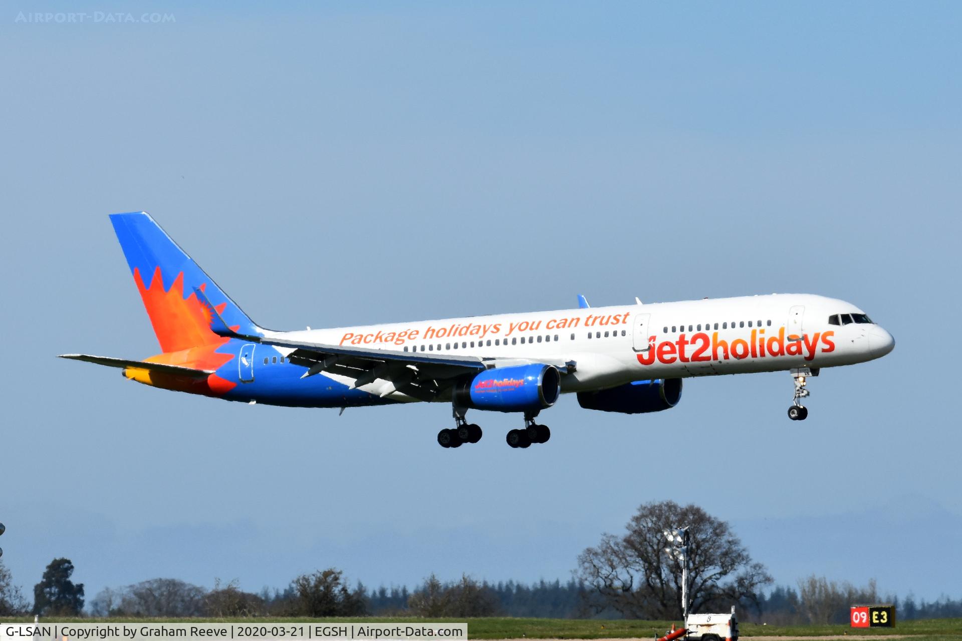 G-LSAN, 1994 Boeing 757-2K2 C/N 26635, Landing at Norwich.