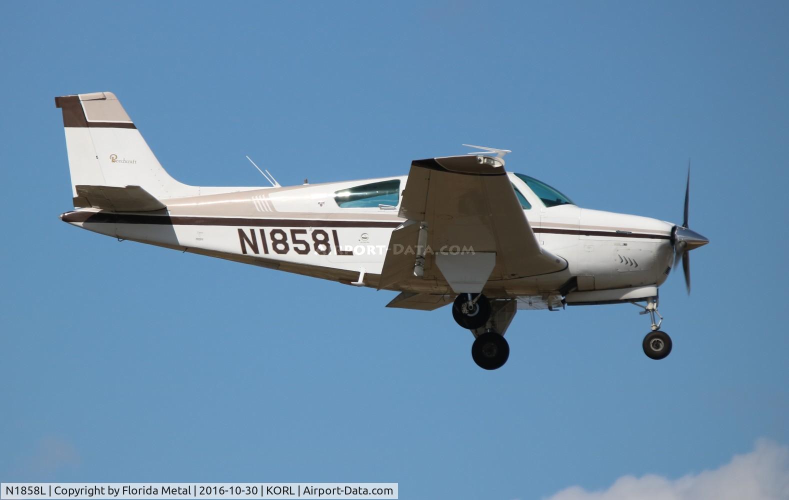 N1858L, 1976 Beech F33A Bonanza C/N CE-646, F33A Bonanza
