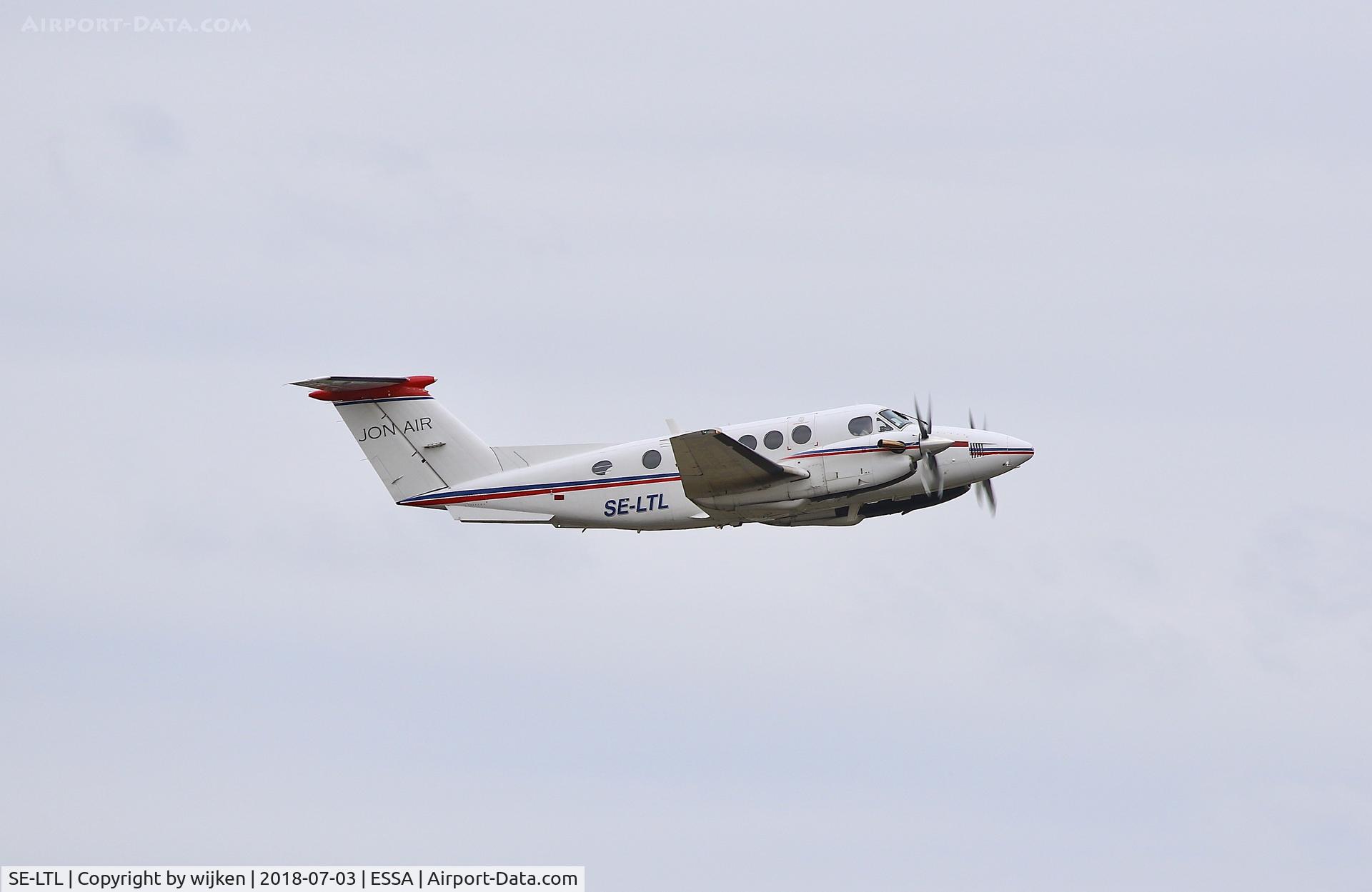 SE-LTL, 1979 Beech 200 Super King Air C/N BB-582, RWY 08