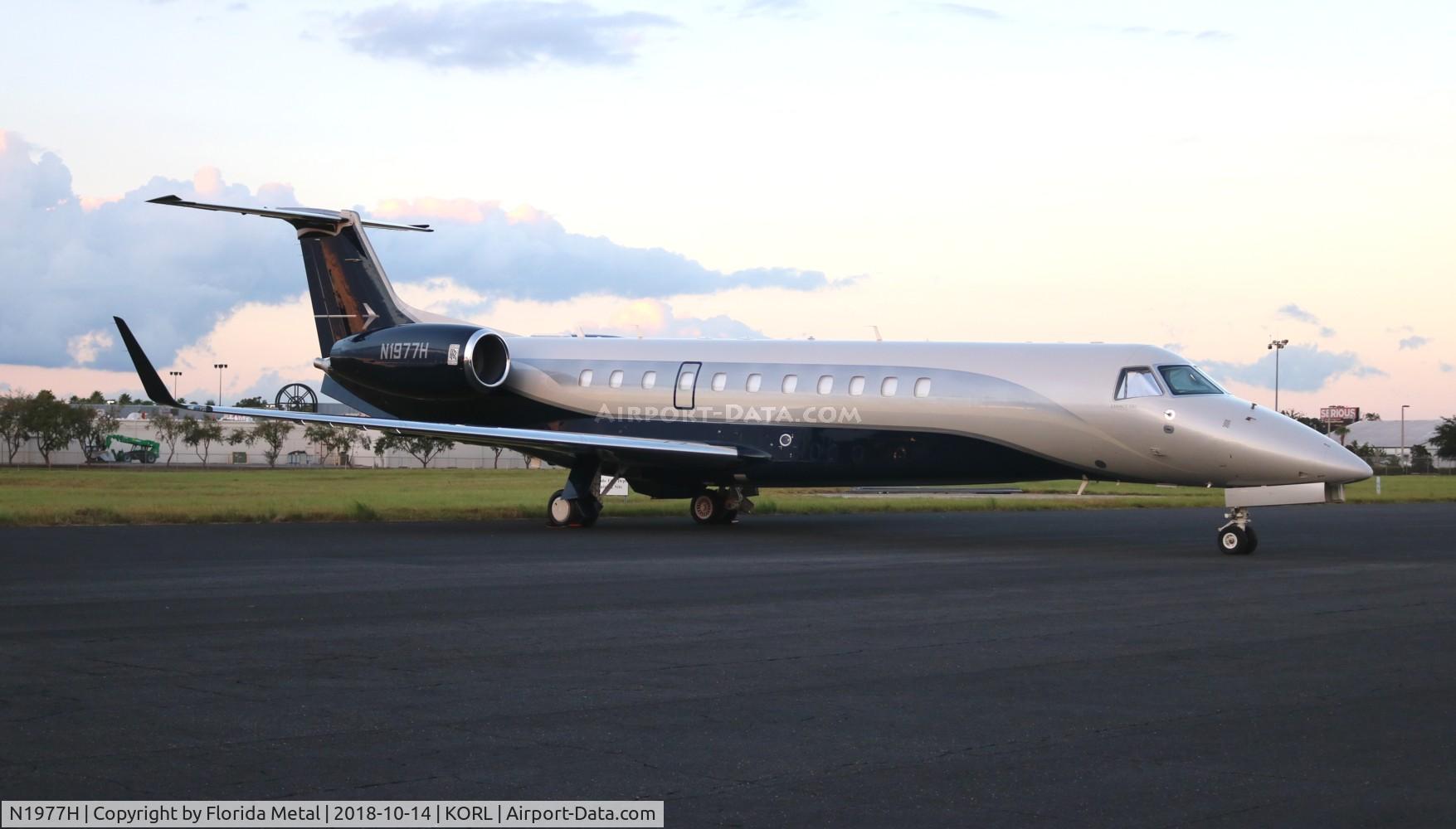 N1977H, Embraer EMB-135BJ Legacy C/N 14501198, Legacy 650