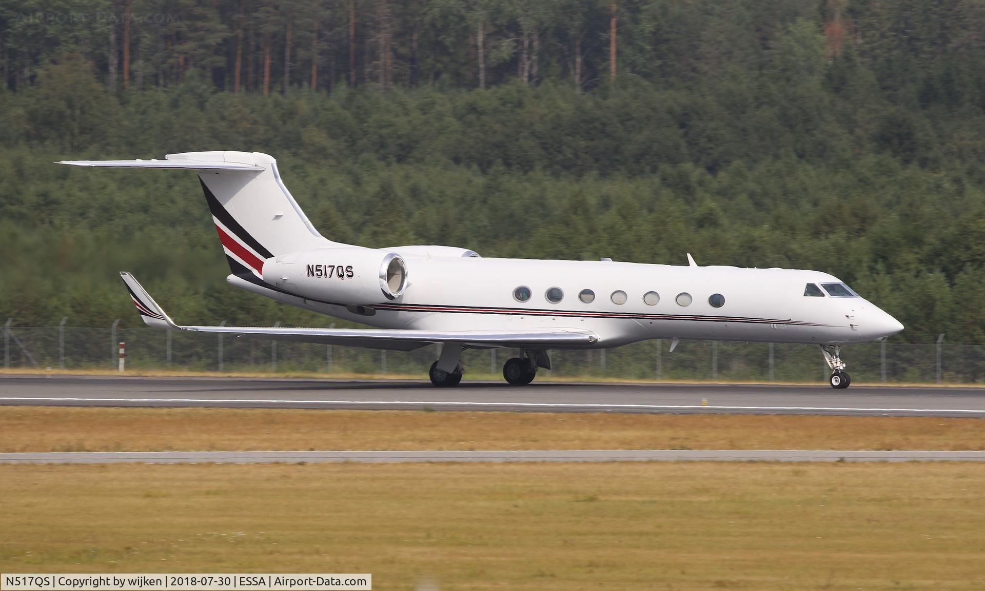 N517QS, 2008 Gulfstream Aerospace GV-SP (G550) C/N 5209, RWY 19L