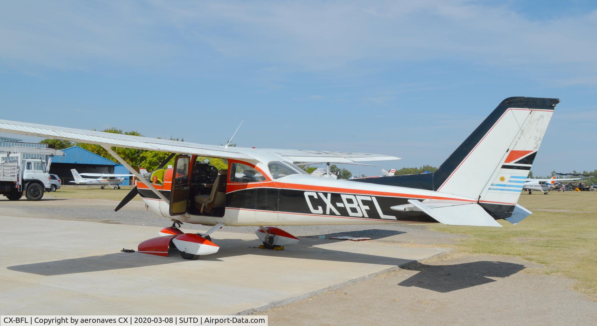 CX-BFL, 1967 Cessna 172H Skyhawk C/N 17255789, festival aéreo A.C.Flores
