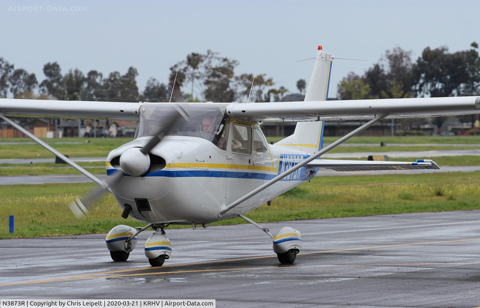 N3873R, 1966 Cessna 172H C/N 17255373, Locally-based 1966 Cessna 172H taxing out for departure at Reid Hillview Airport, San Jose, CA.