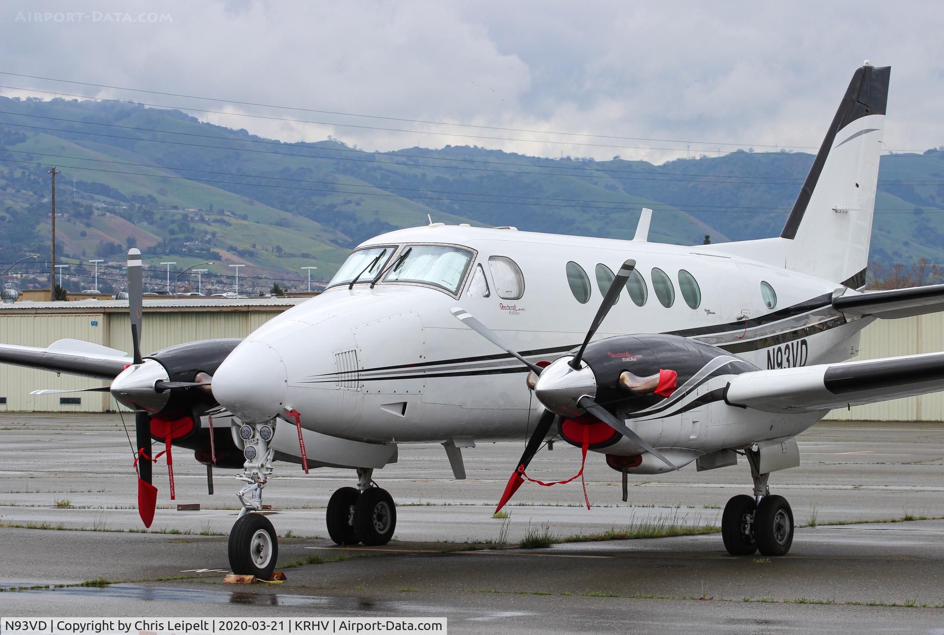 N93VD, 1972 Beechcraft King Air 100 C/N B-118, Locally-based 1972 Beechcraft King Air 100 at Reid Hillview Airport, San Jose, CA.