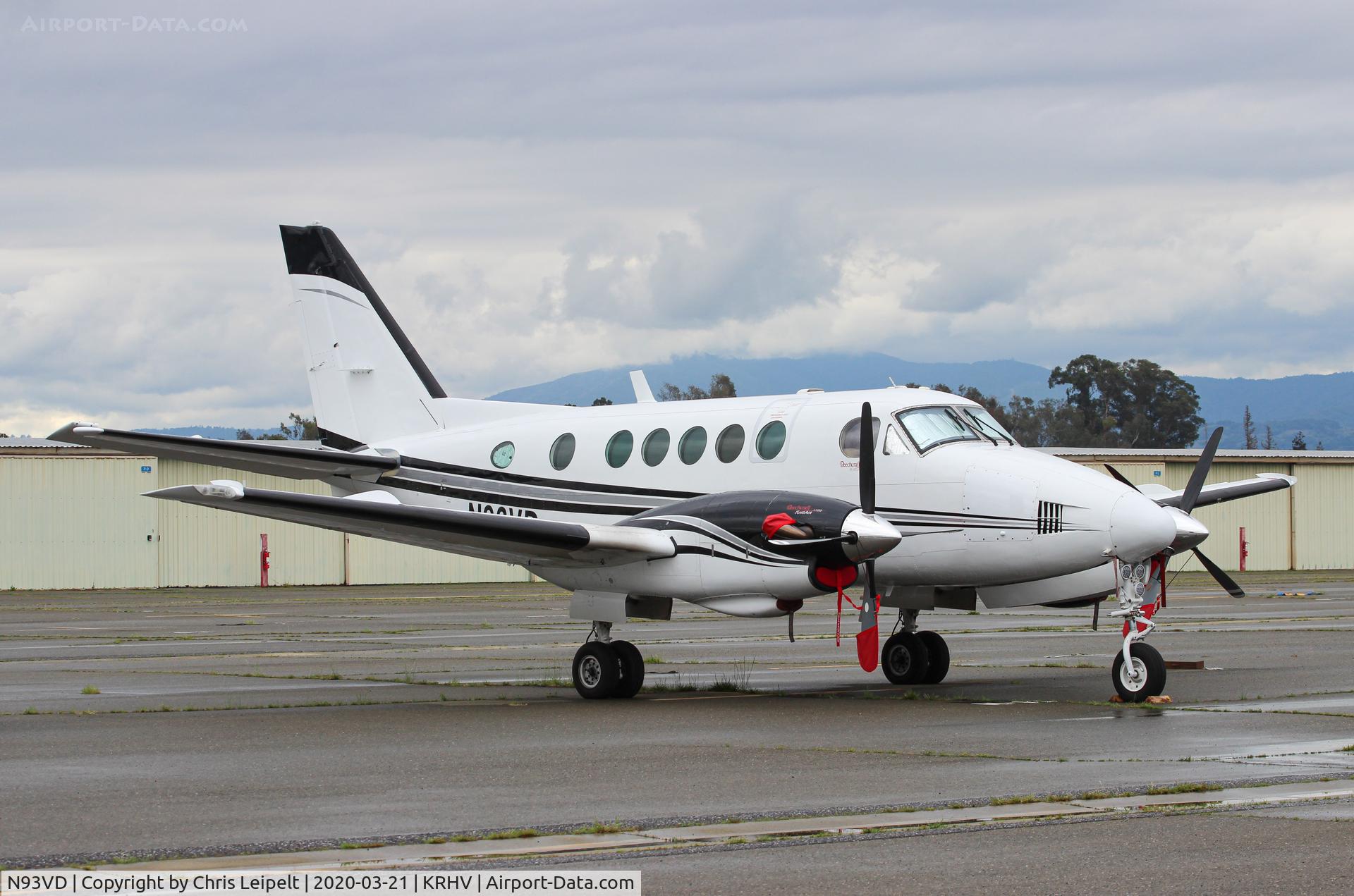 N93VD, 1972 Beechcraft King Air 100 C/N B-118, Locally-based 1972 Beechcraft King Air 100 at Reid Hillview Airport, San Jose, CA.
