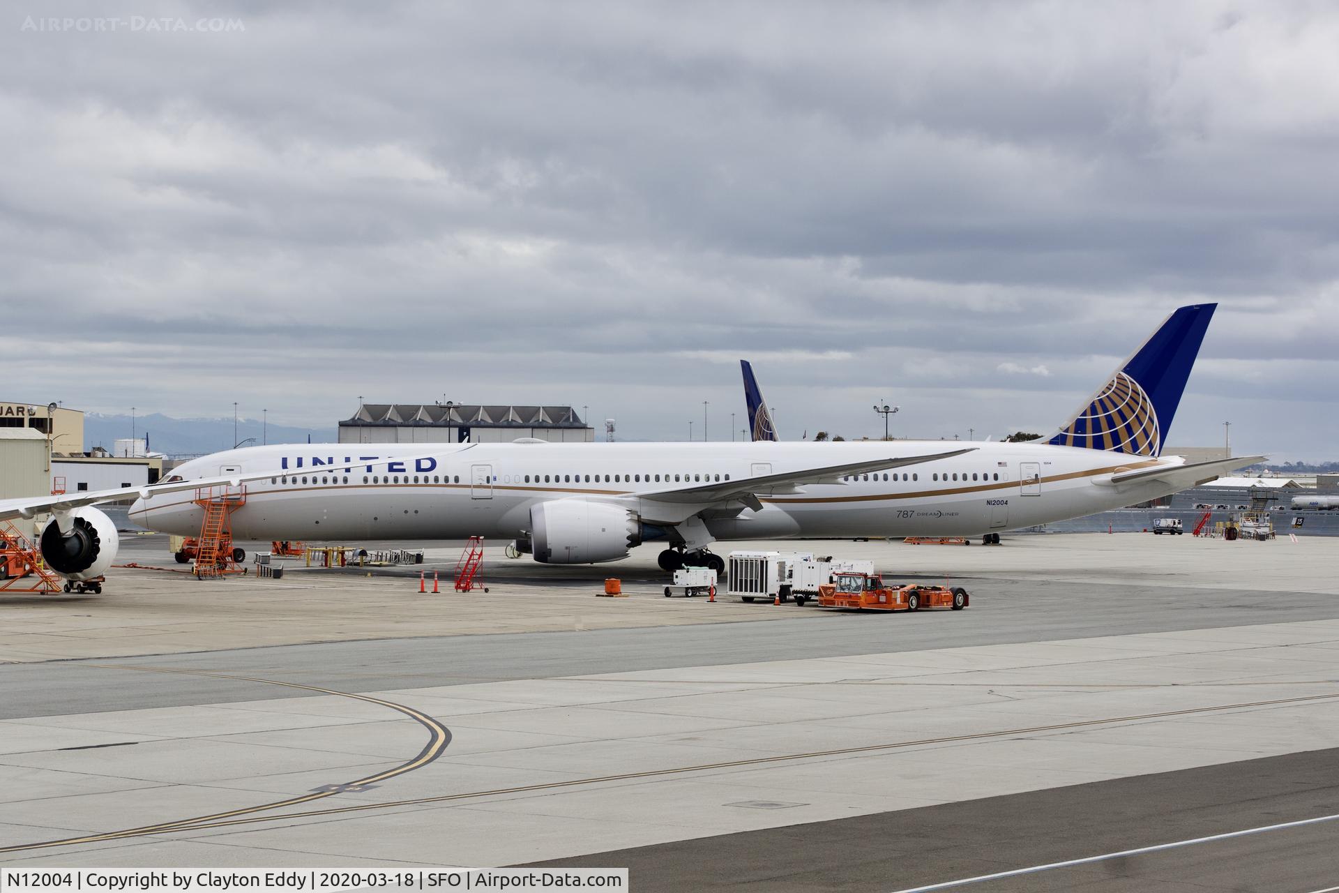 N12004, 2019 Boeing 787-10 Dreamliner Dreamliner C/N 60139, SFO 2020.