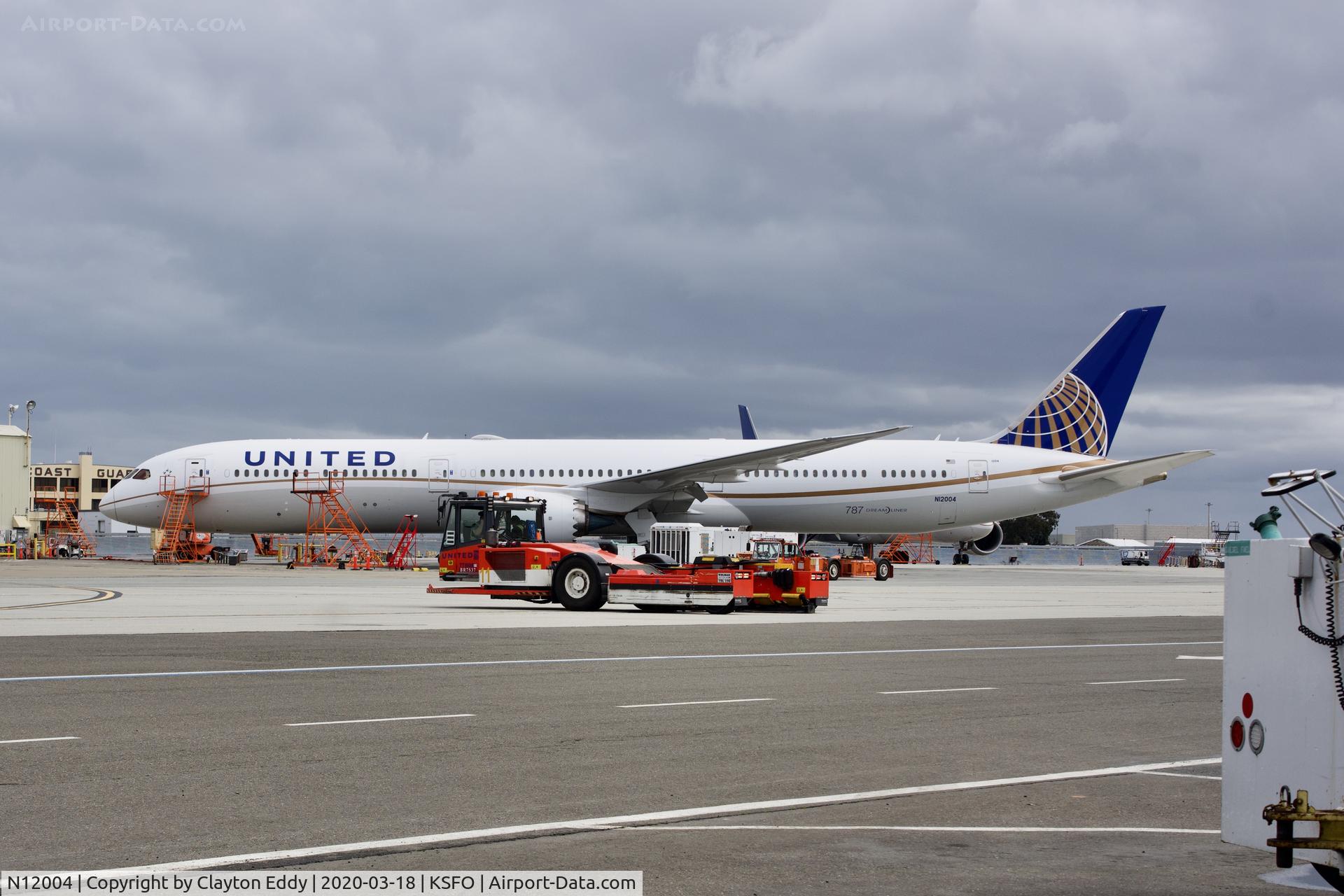 N12004, 2019 Boeing 787-10 Dreamliner Dreamliner C/N 60139, SFO 2020.