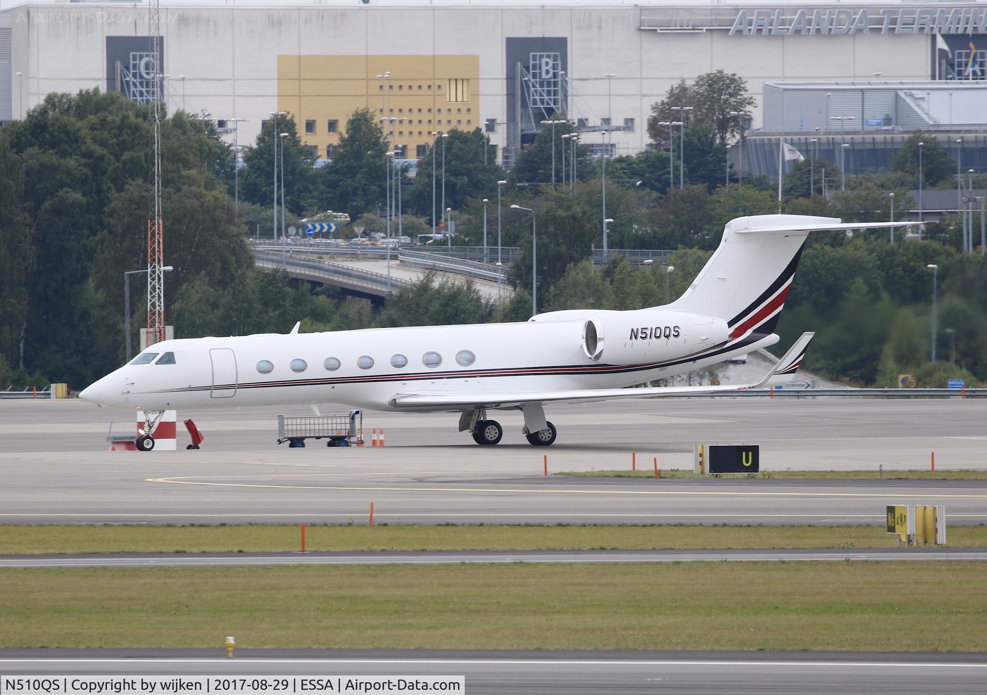 N510QS, 2011 Gulfstream Aerospace GV-SP (G550) C/N 5326, Ramp M