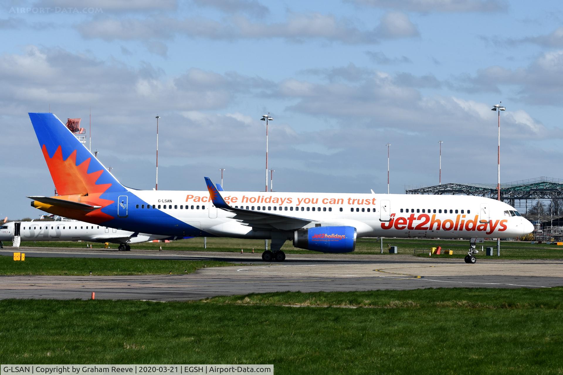 G-LSAN, 1994 Boeing 757-2K2 C/N 26635, Just landed at Norwich.