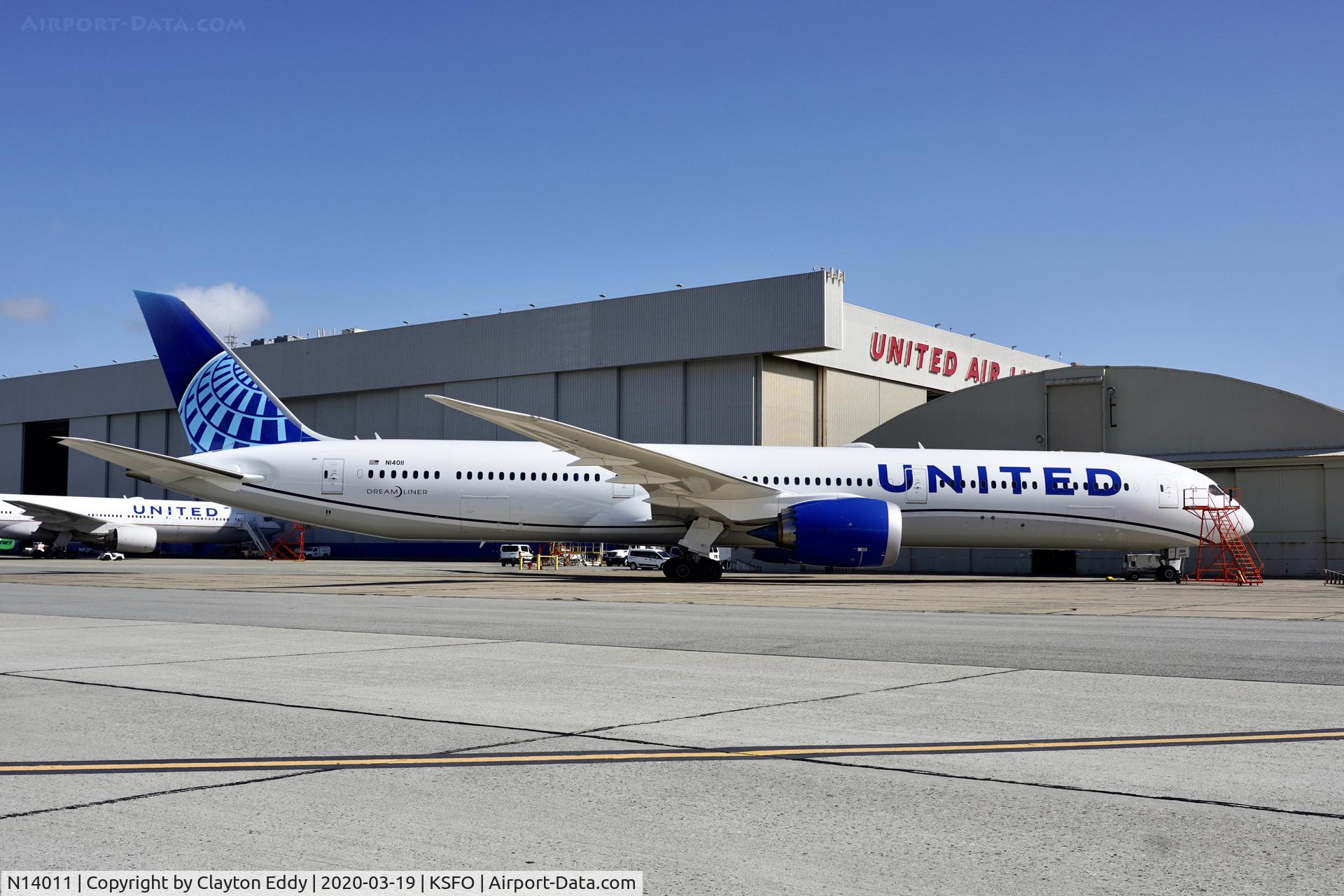 N14011, 2019 Boeing 787-10 Dreamliner Dreamliner C/N 40934, SFO 2020.
