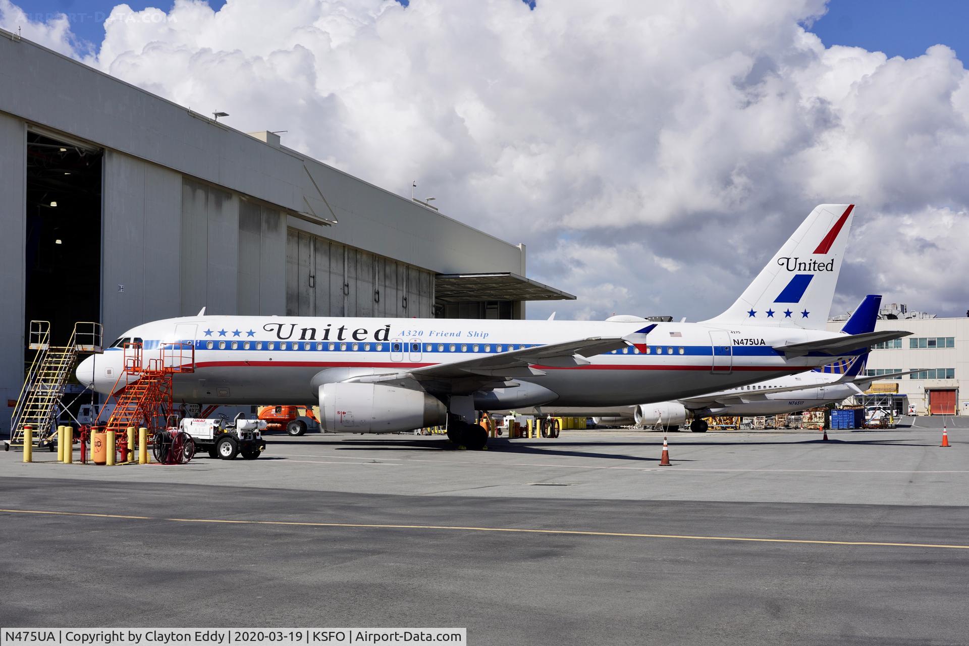 N475UA, 2001 Airbus A320-232 C/N 1495, SFO 2020.