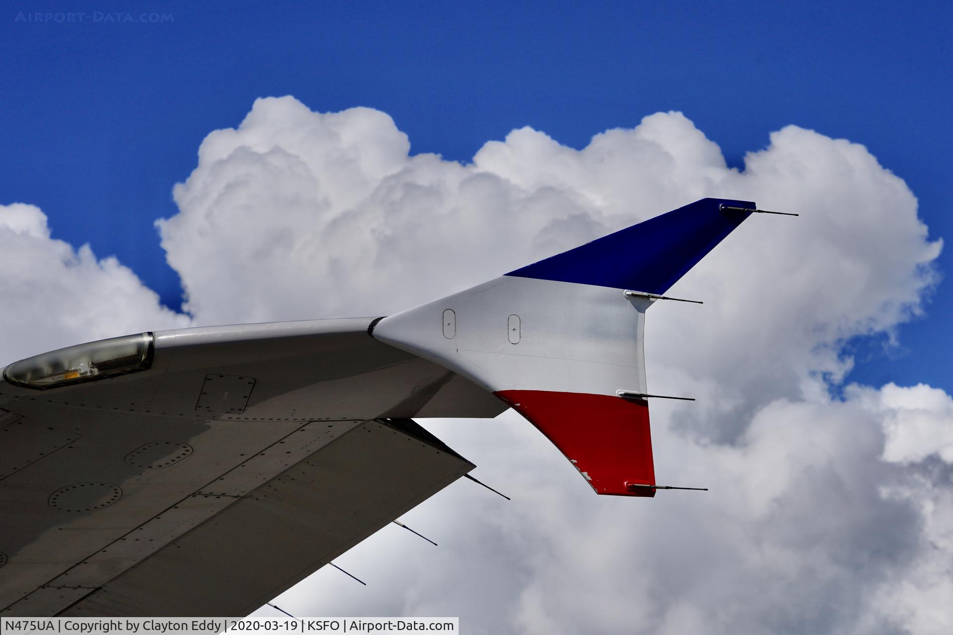 N475UA, 2001 Airbus A320-232 C/N 1495, SFO 2020.