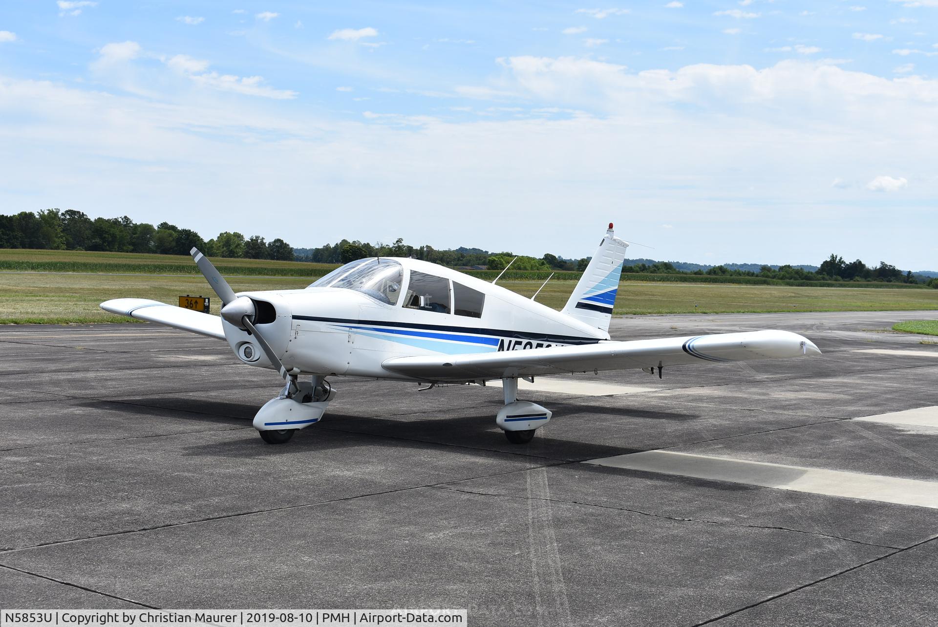 N5853U, 1970 Piper PA-28-140 C/N 28-26685, Piper Cherokee 140