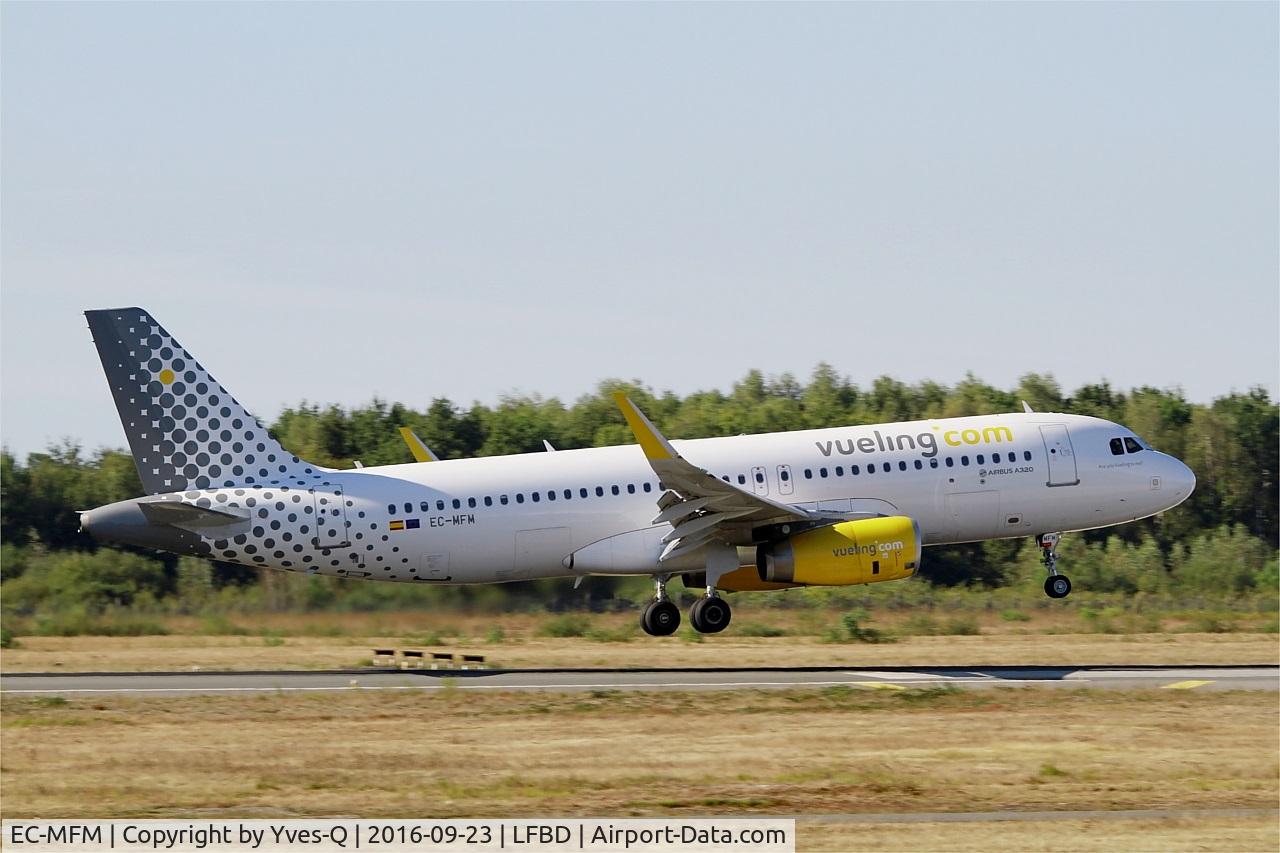 EC-MFM, 2015 Airbus A320-232 C/N 6571, Airbus A320-232, Landing rwy 05, Bordeaux Mérignac airport (LFBD-BOD)