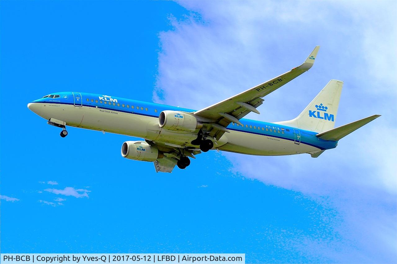 PH-BCB, 2011 Boeing 737-8K2 C/N 39443, Boeing 737-8K2, Short approach rwy 23, Bordeaux-Mérignac airport (LFBD-BOD)