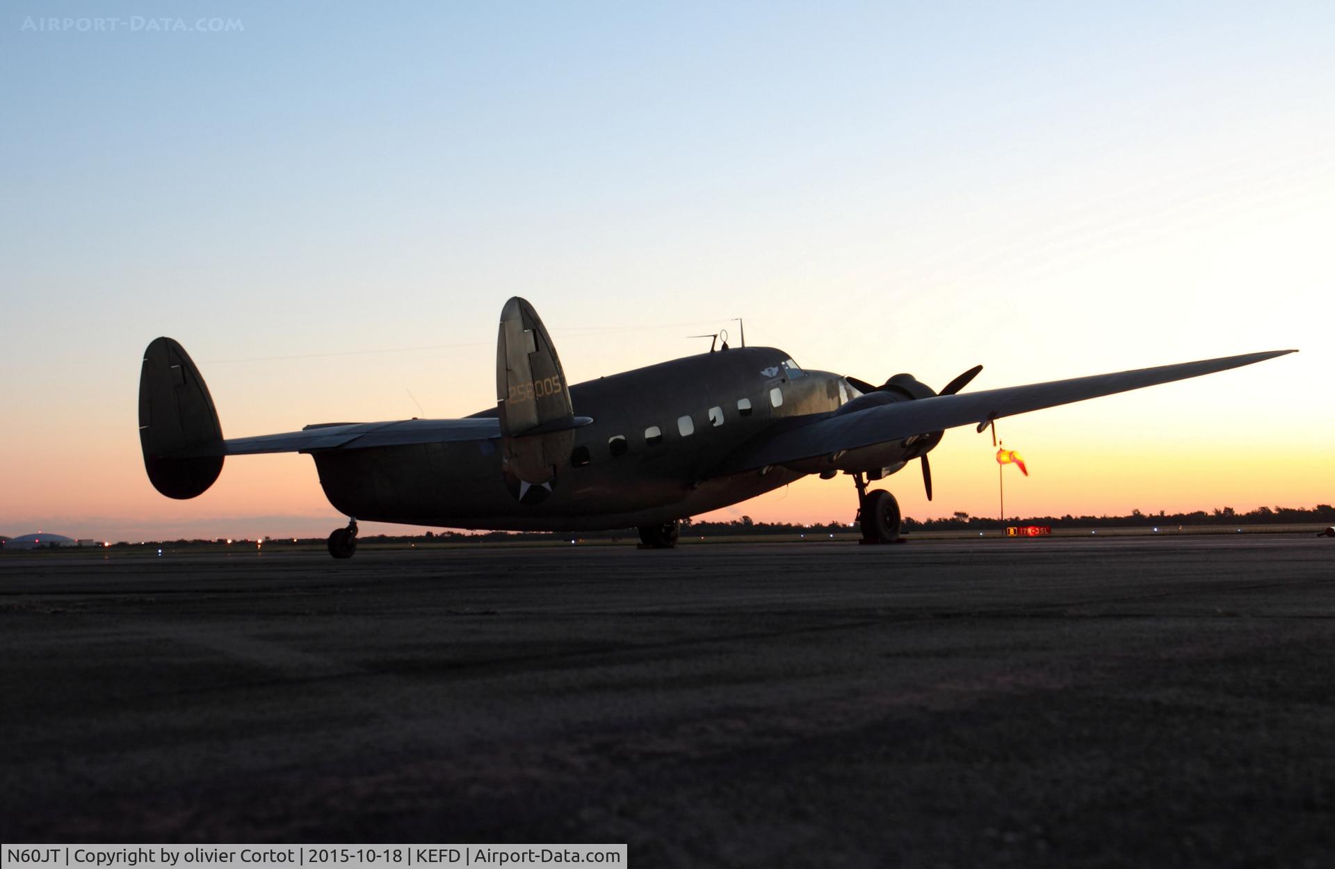N60JT, 1943 Lockheed C-60A Lodestar C/N 2478, Houston in the morning