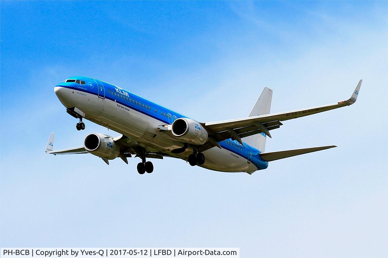 PH-BCB, 2011 Boeing 737-8K2 C/N 39443, Boeing 737-8K2, Short approach rwy 23, Bordeaux-Mérignac airport (LFBD-BOD)