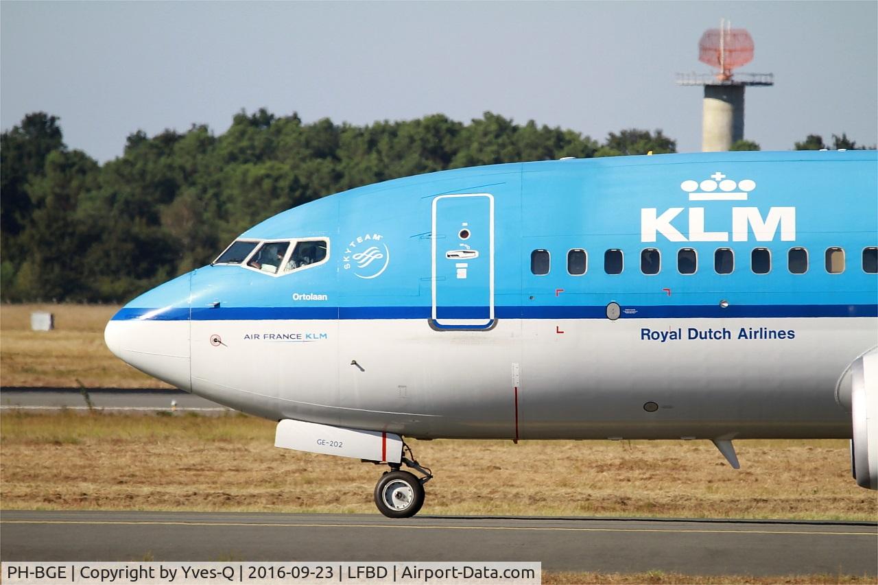 PH-BGE, 2008 Boeing 737-7K2 C/N 30371, Boeing 737-7K2, Taxiing to holding point rwy 05, Bordeaux Mérignac airport (LFBD-BOD)