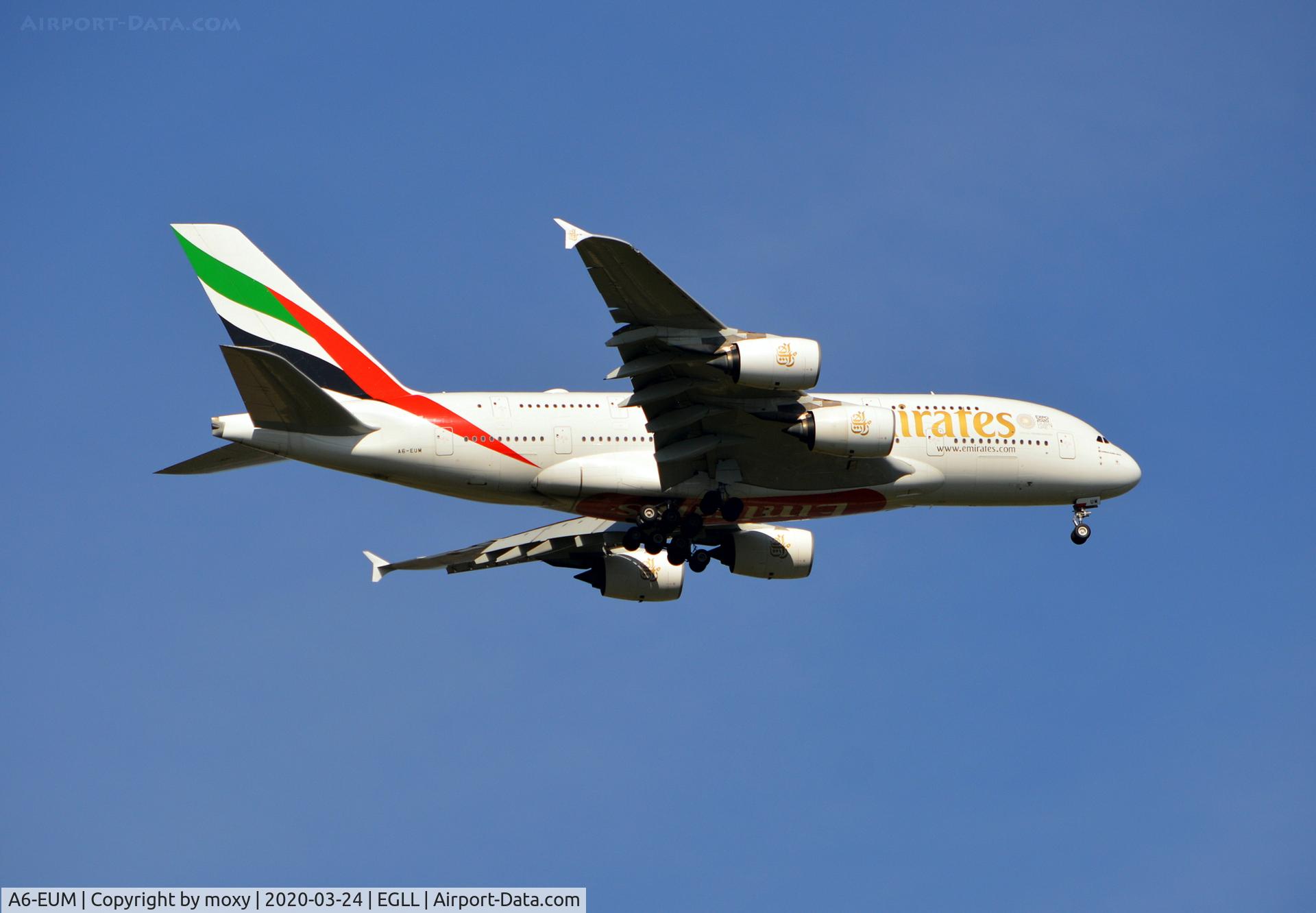 A6-EUM, 2016 Airbus A380-861 C/N 225, Airbus A380-842 on finals to London Heathrow.