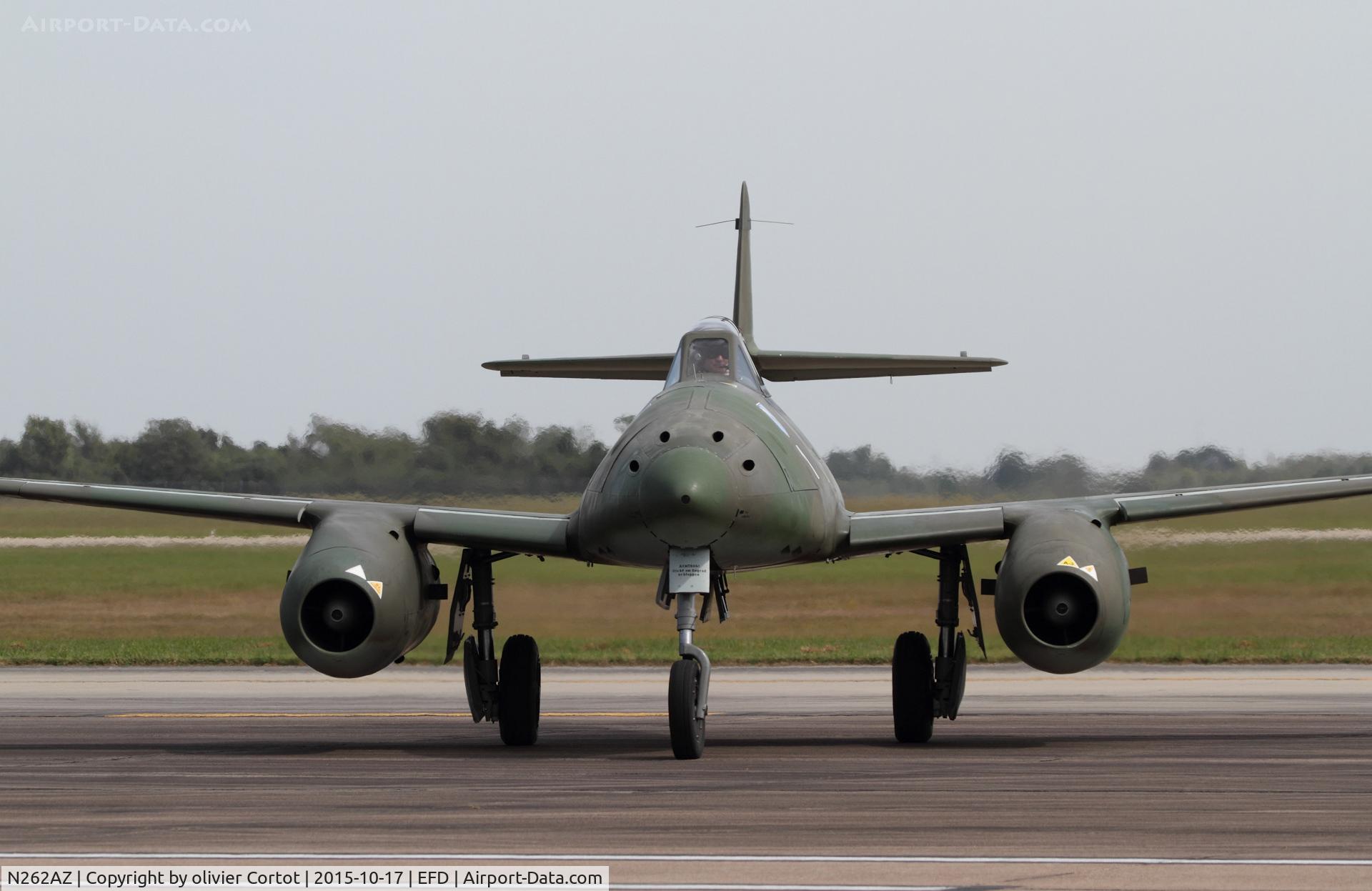N262AZ, 2002 Messerschmitt Me-262B-1C Schwalbe Replica C/N 501241, so ahead of its time