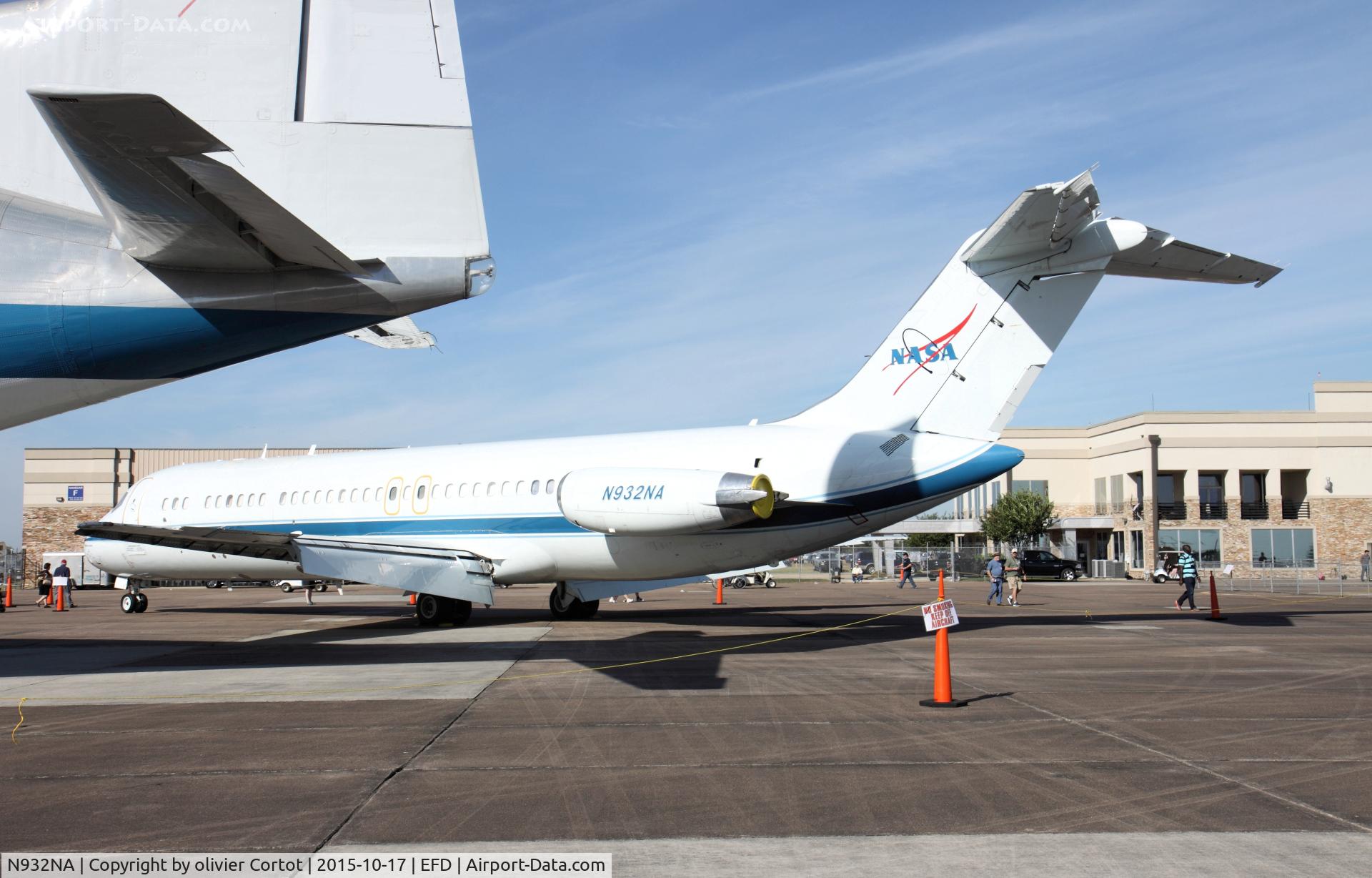 N932NA, 1970 Douglas DC-9-33 C/N 47476, rear view
