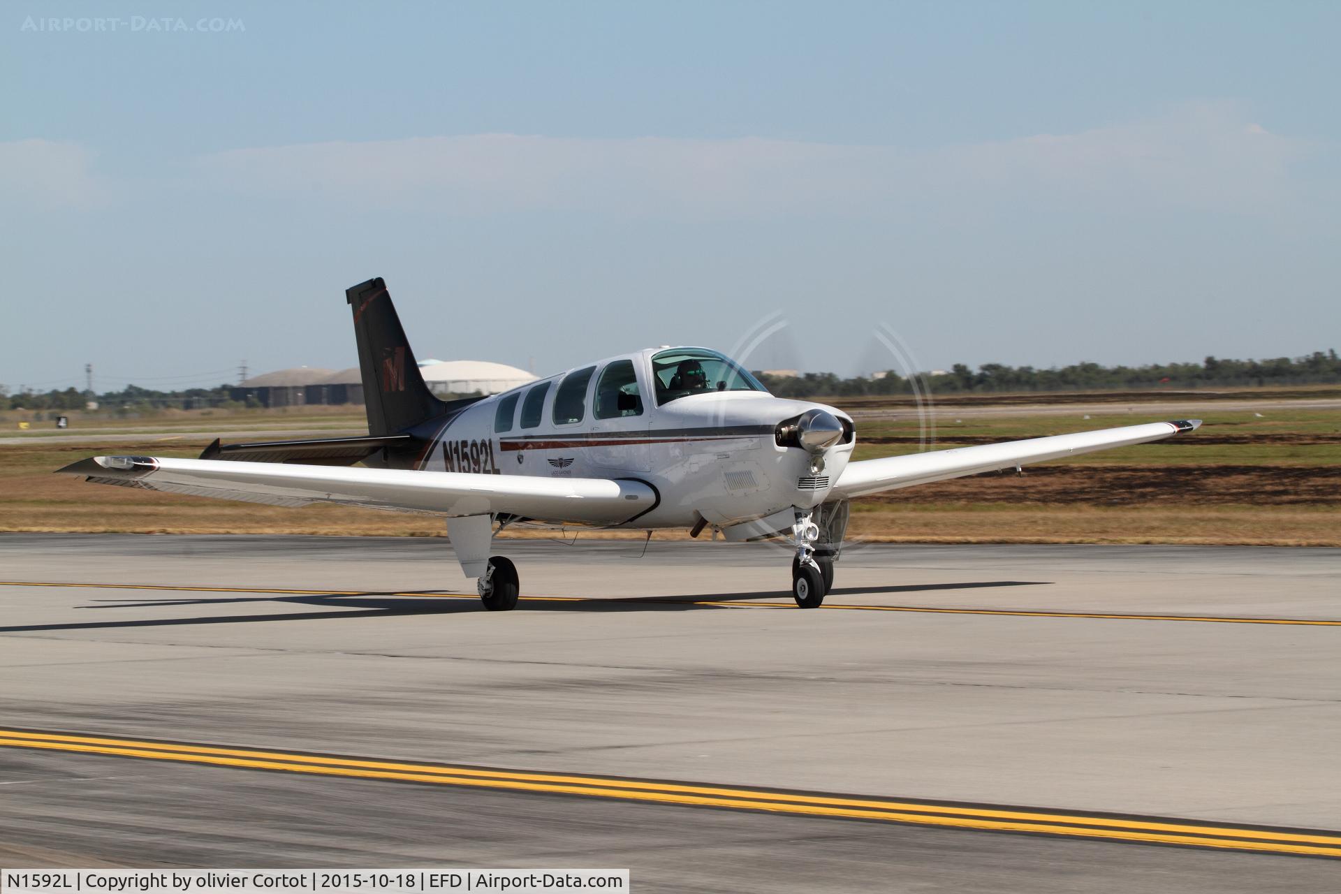 N1592L, 1976 Beech A36 Bonanza 36 C/N E-832, Wings over Houston 2015