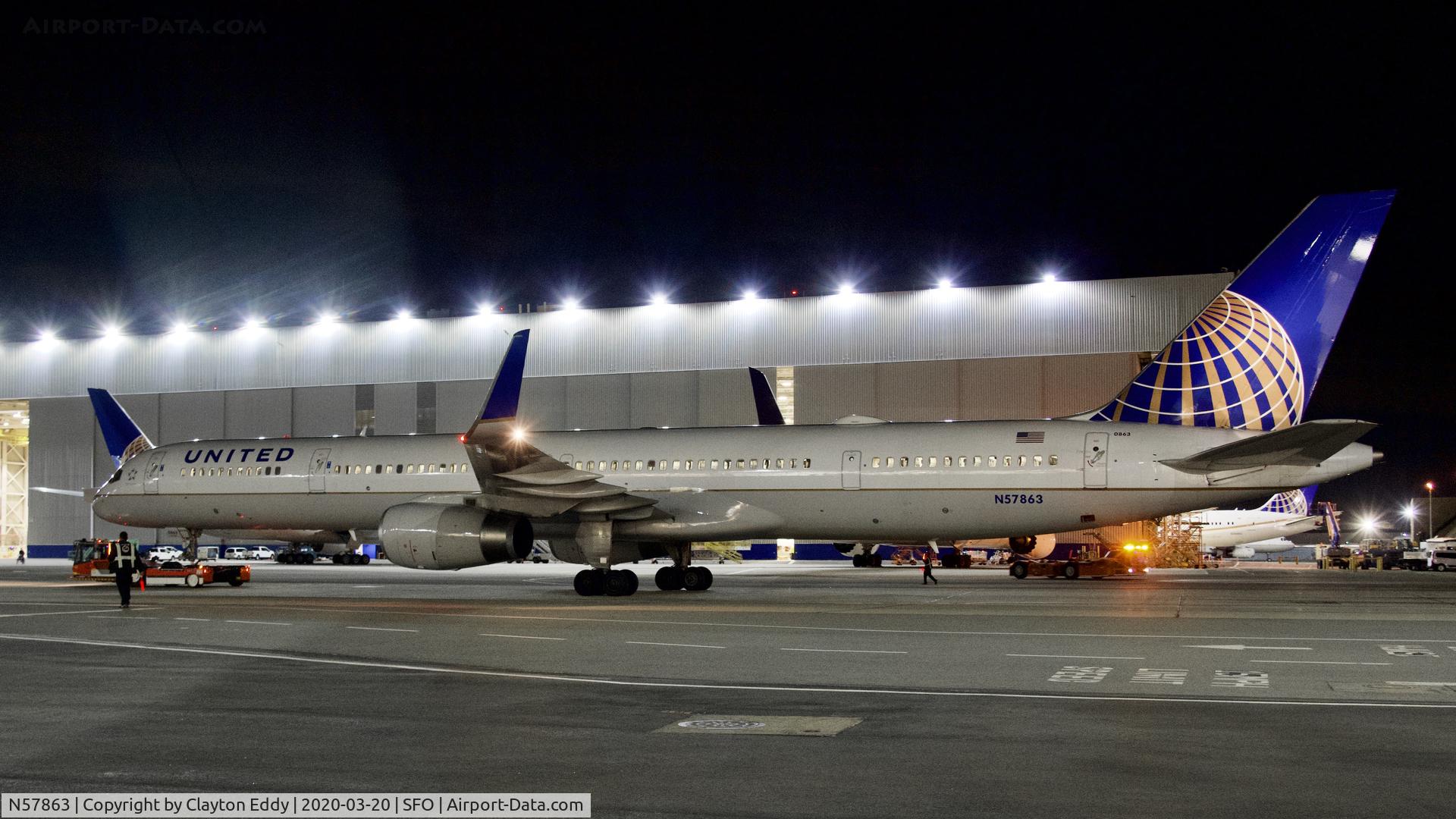 N57863, 2001 Boeing 757-33N C/N 32587, SFO 2020.
