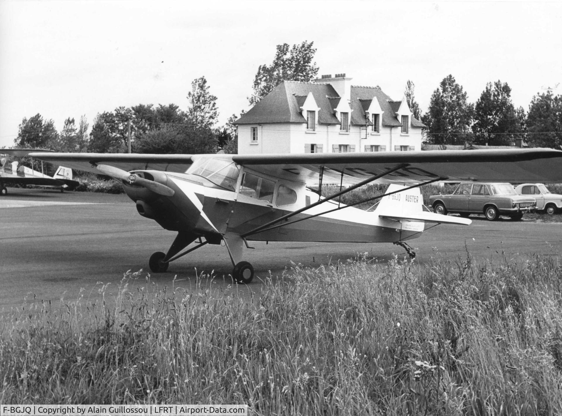 F-BGJQ, 1946 Auster J-2 Arrow C/N 2378, Owner in 1965 : Aéroclub des Côtes du Nord