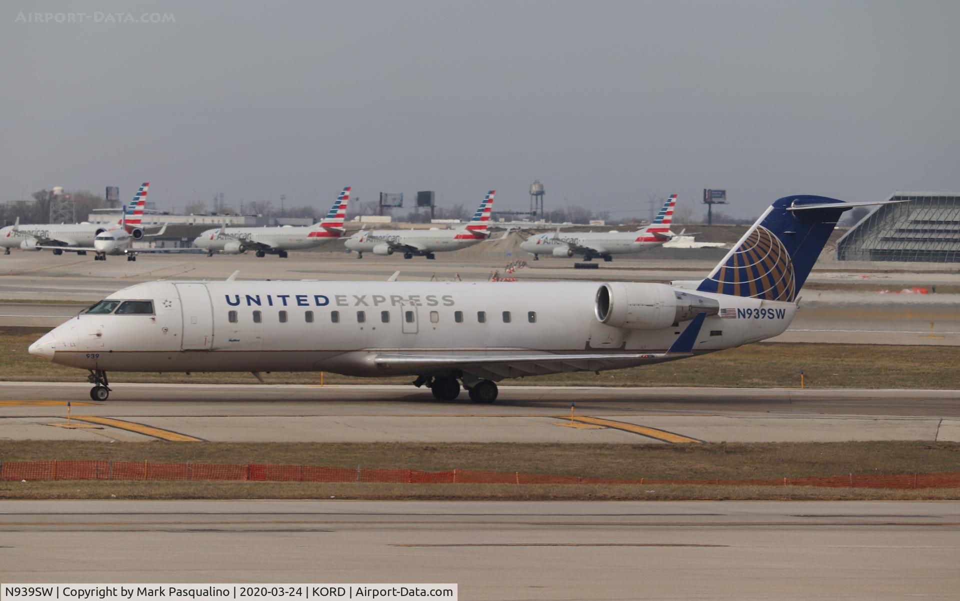 N939SW, 2003 Bombardier CRJ-200LR (CL-600-2B19) C/N 7742, CL-600-2B19