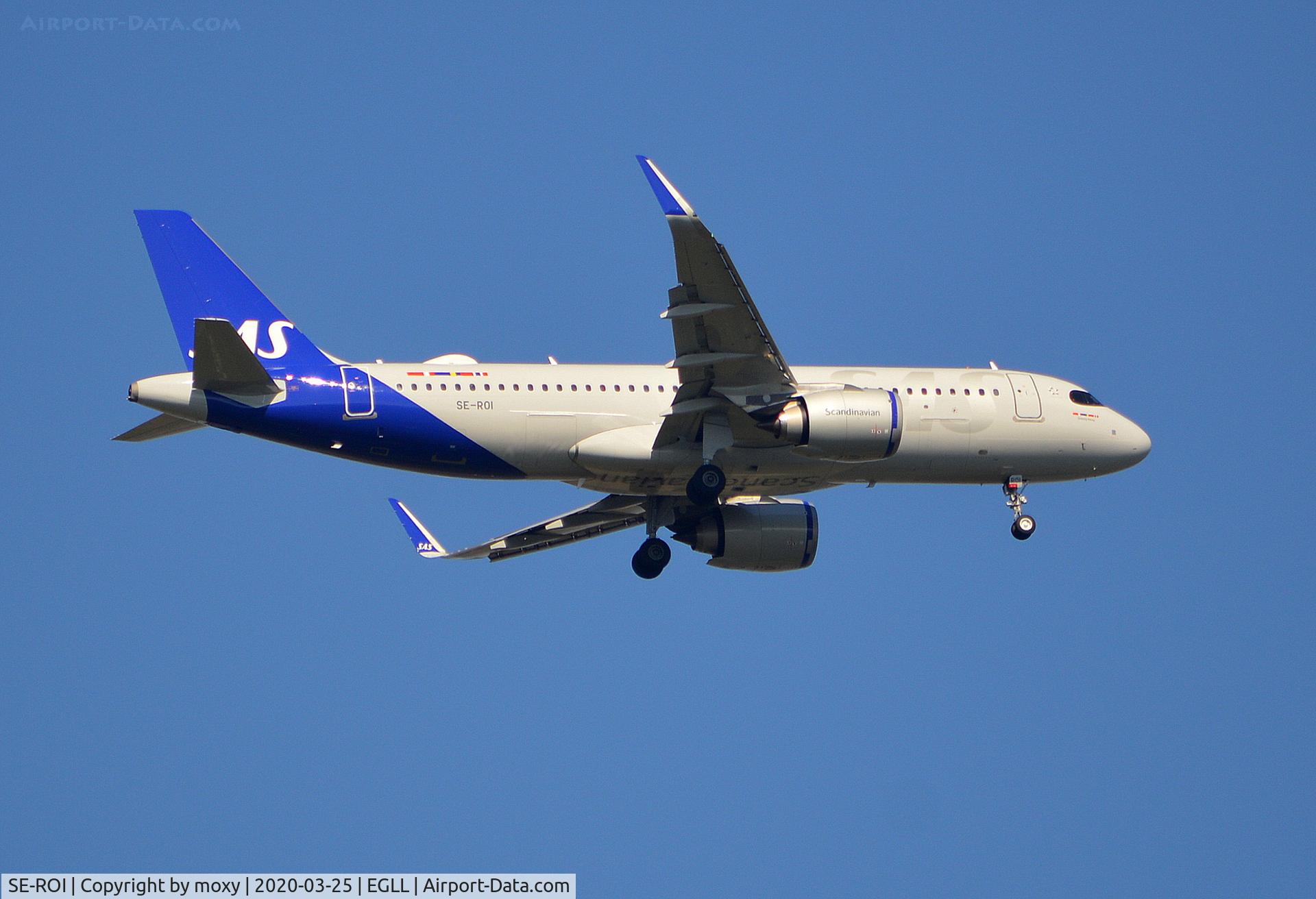 SE-ROI, 2019 Airbus A320-251N C/N 9247, Airbus A320-251N on finals to London Heathrow.
