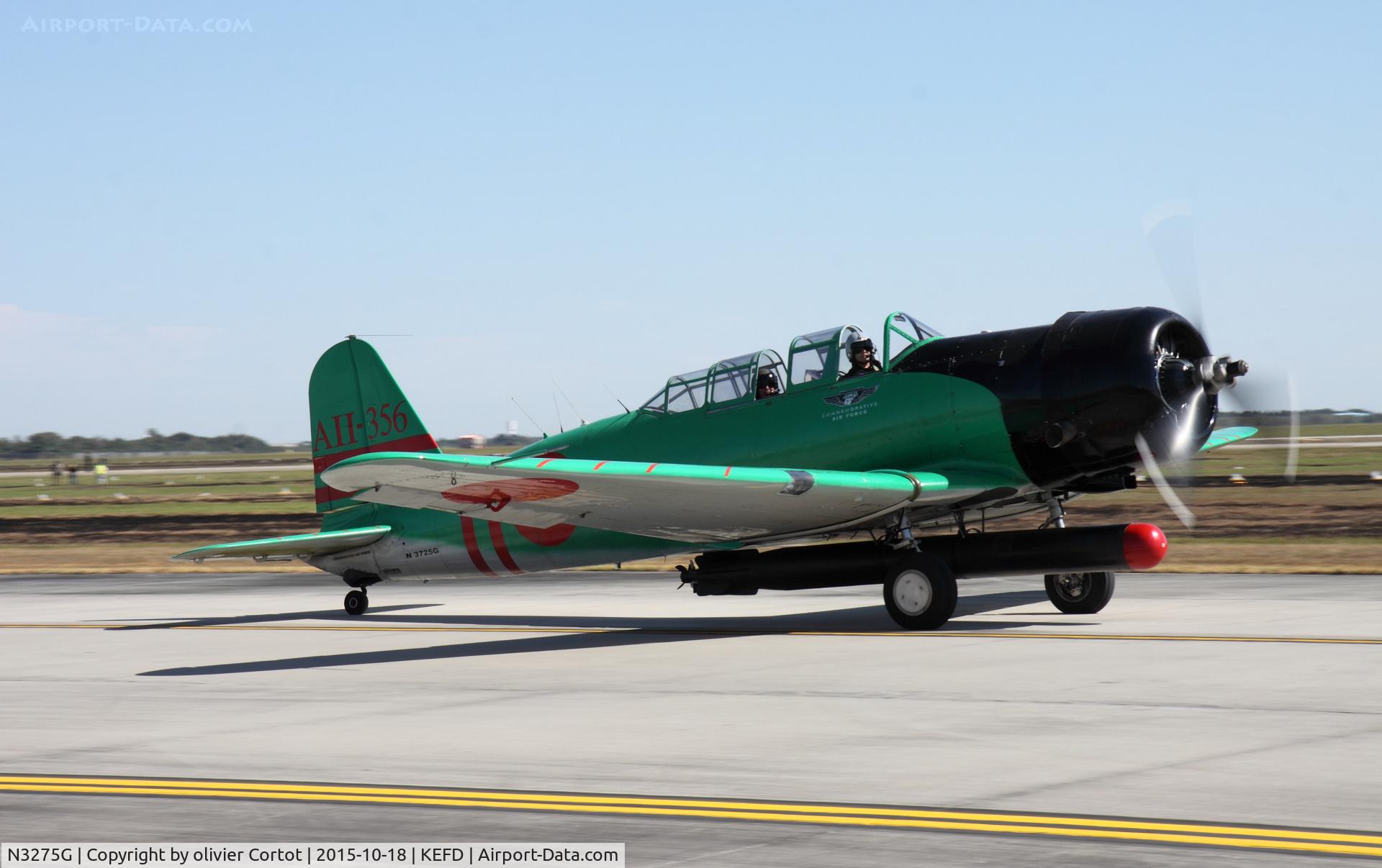N3275G, North American SNJ-5 Texan C/N 90640, Wings over Houston