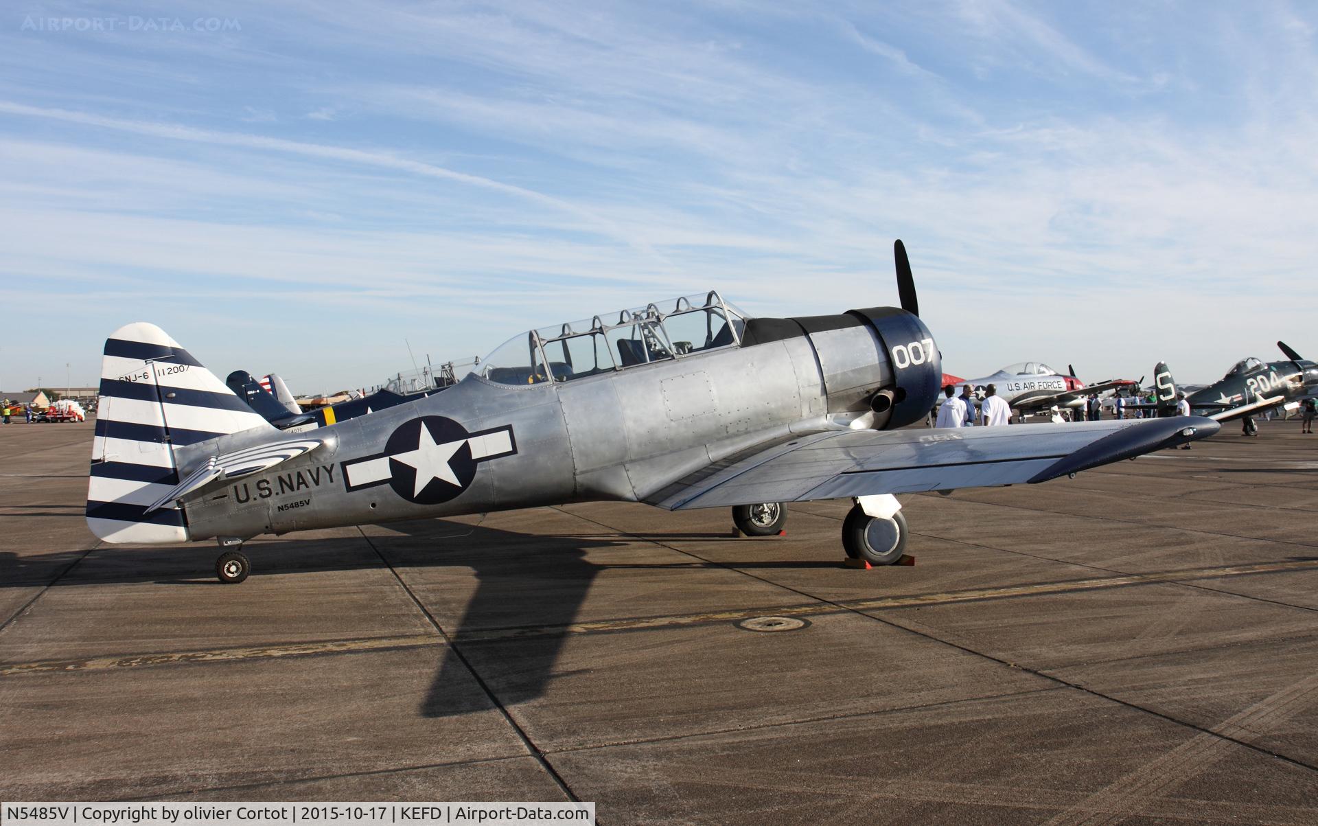 N5485V, North American SNJ-6 Texan C/N 121-43110, Wings over Houston 2015
