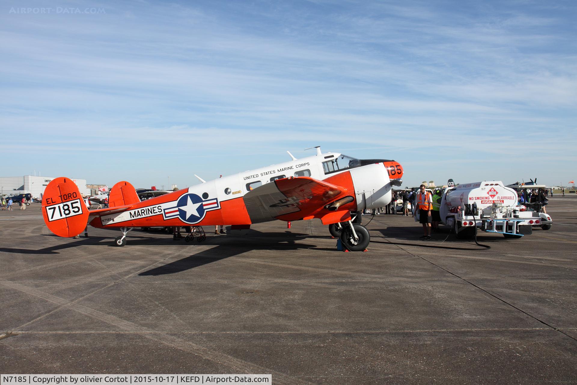 N7185, 1952 Beech Expeditor 3NM (D18S) C/N CA-104, refueling at Wings over Houston 2015