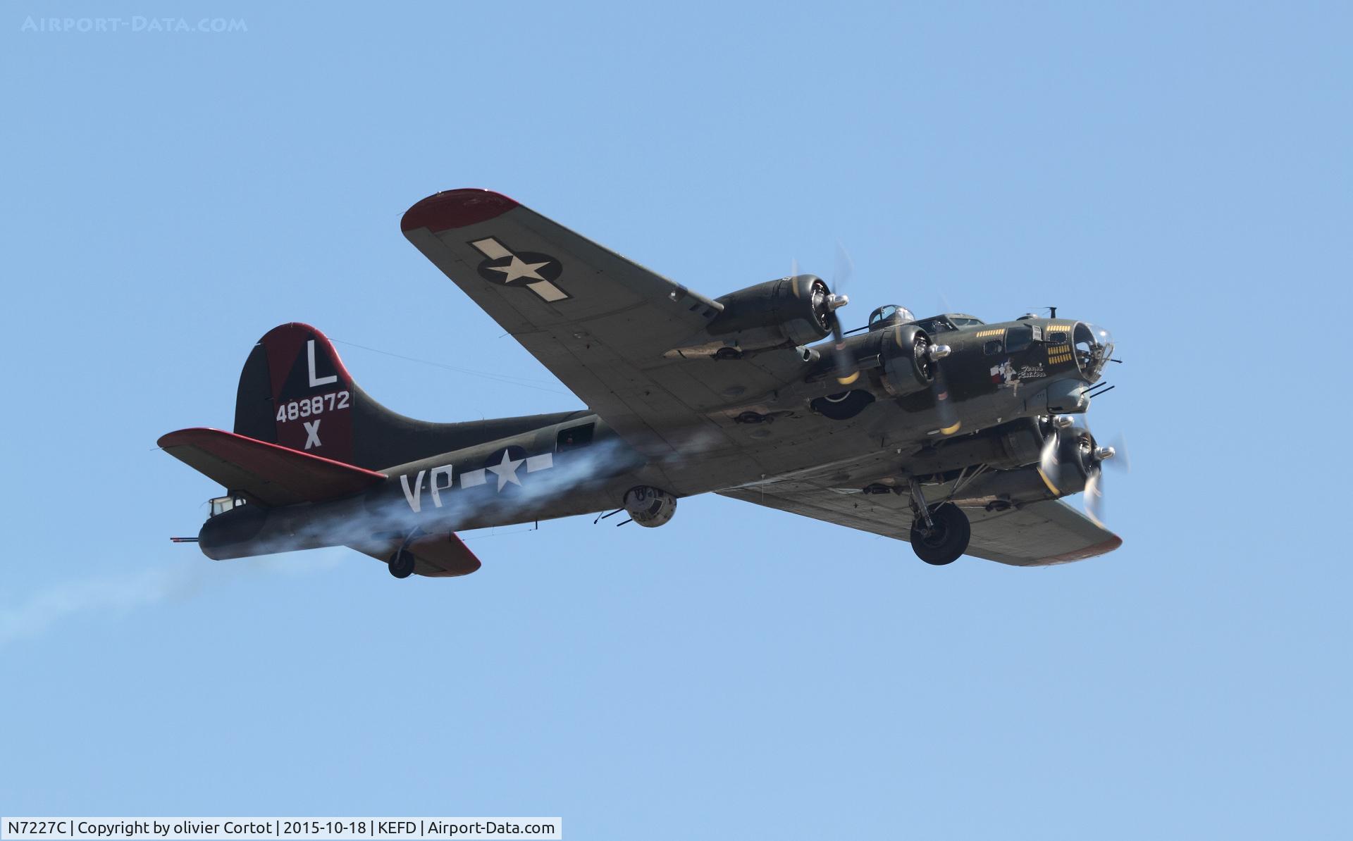 N7227C, 1944 Boeing B-17G Fortress C/N 32513, Wings over Houston 2015