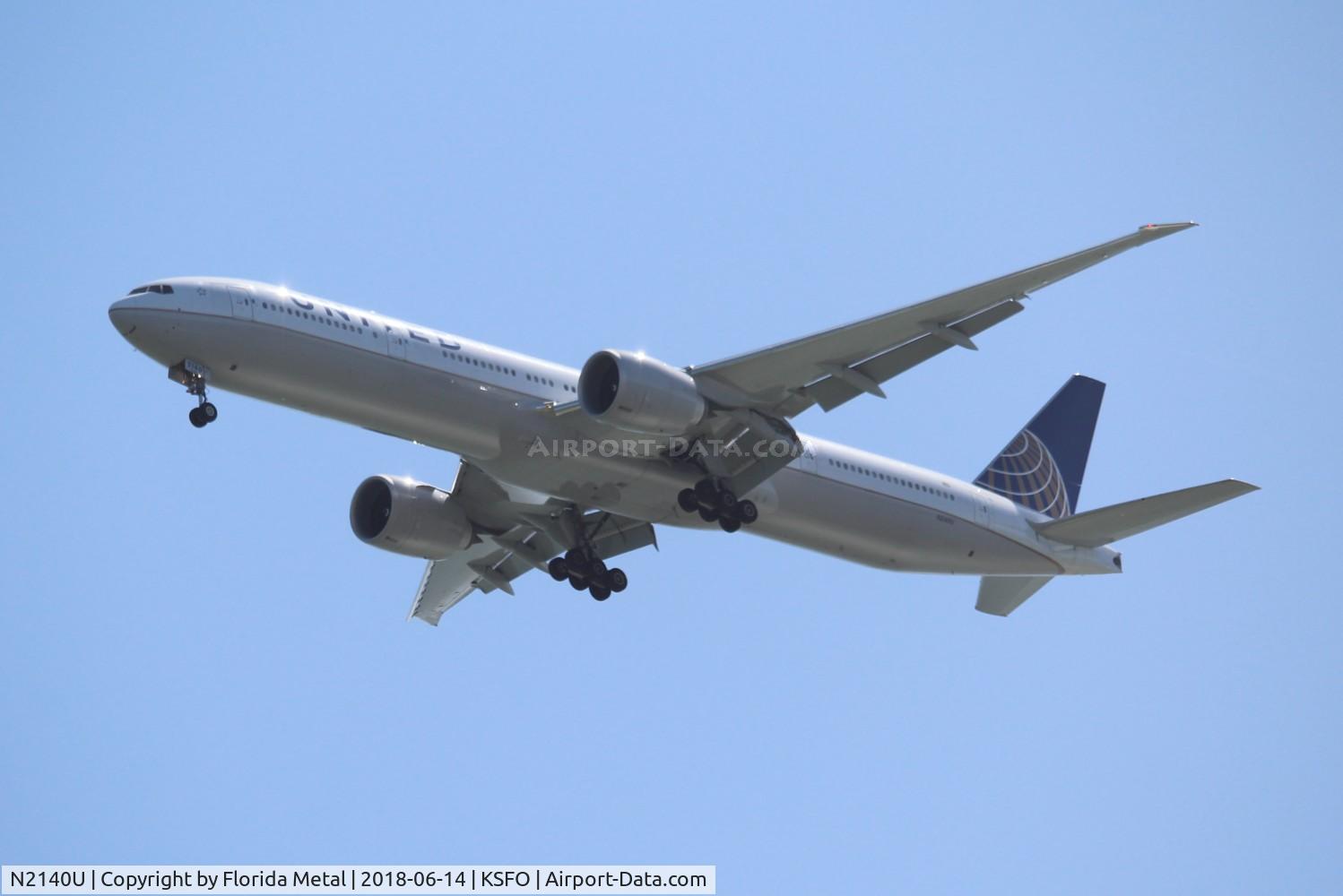 N2140U, 2017 Boeing 777-300/ER C/N 62651, United